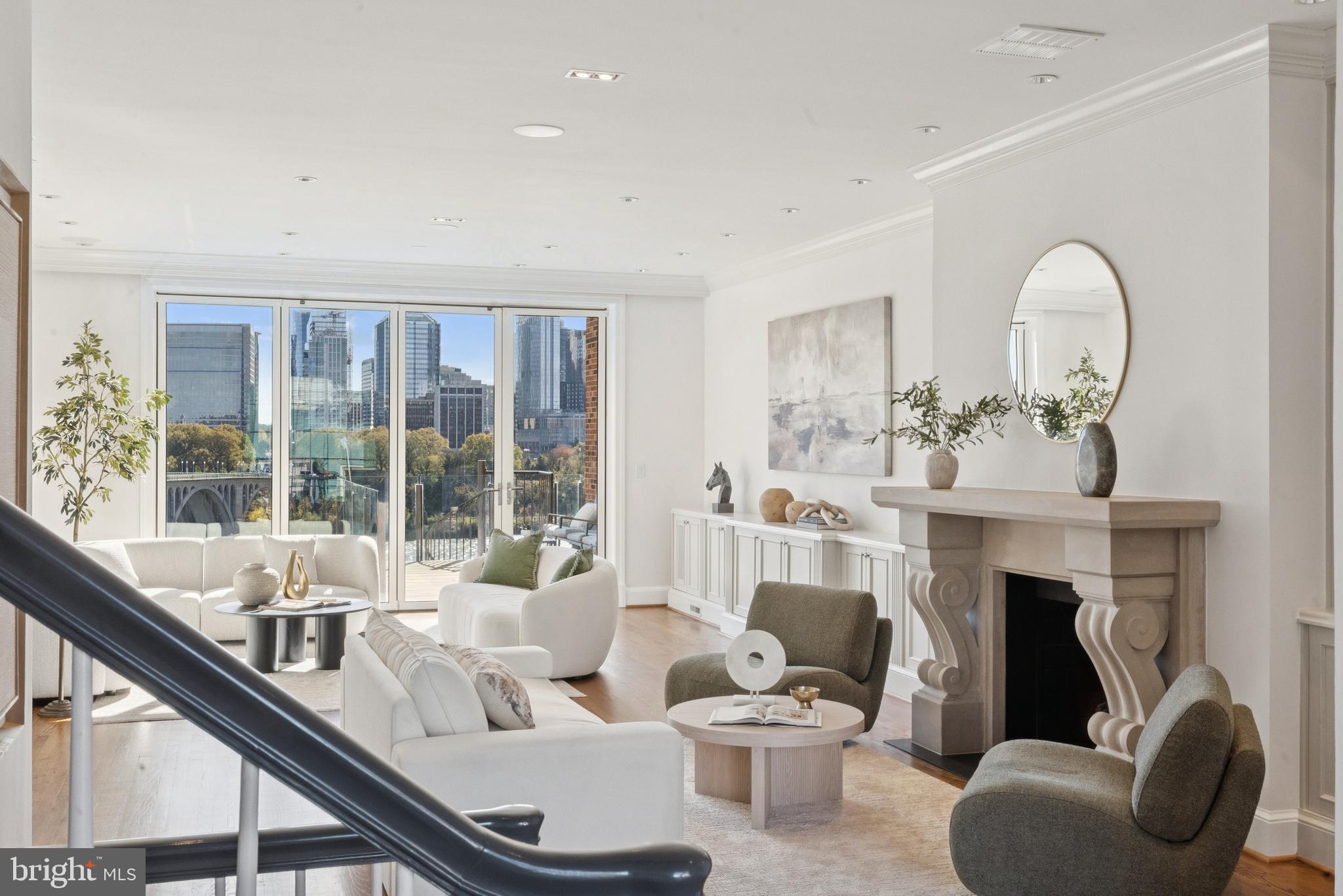 GEORGETOWN - Residential