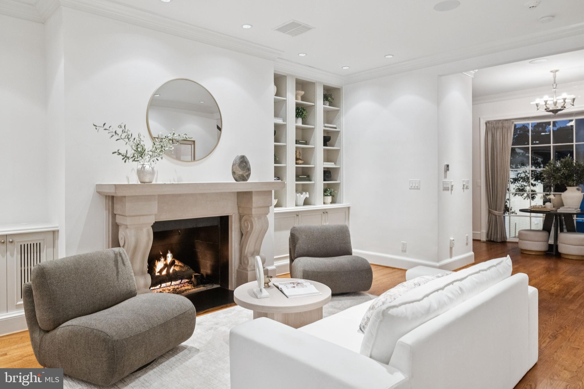 GEORGETOWN - Residential
