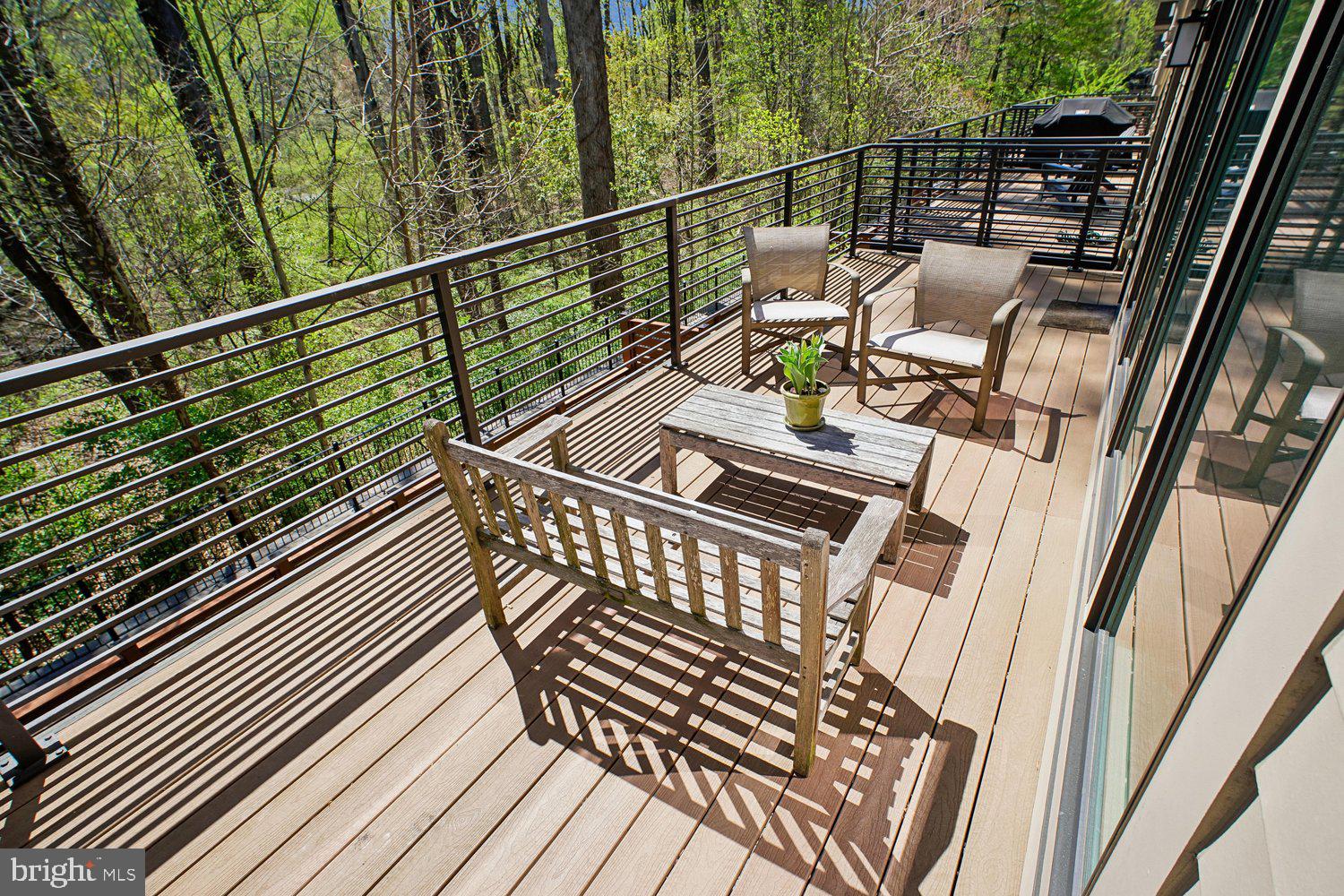 GROSVENOR HEIGHTS - Residential