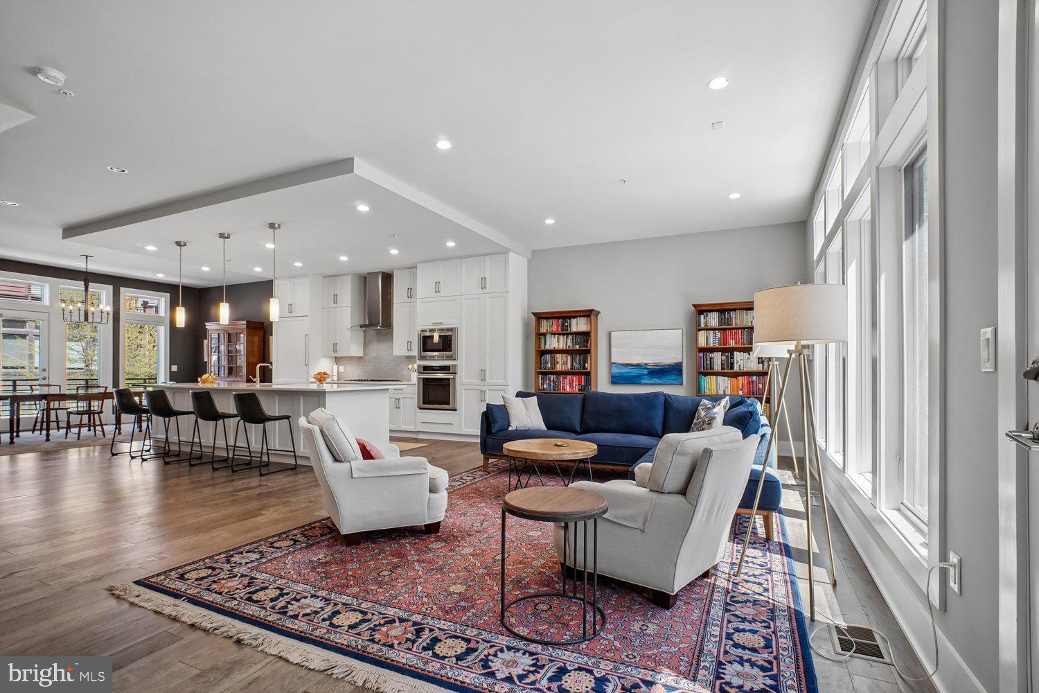 GROSVENOR HEIGHTS - Residential