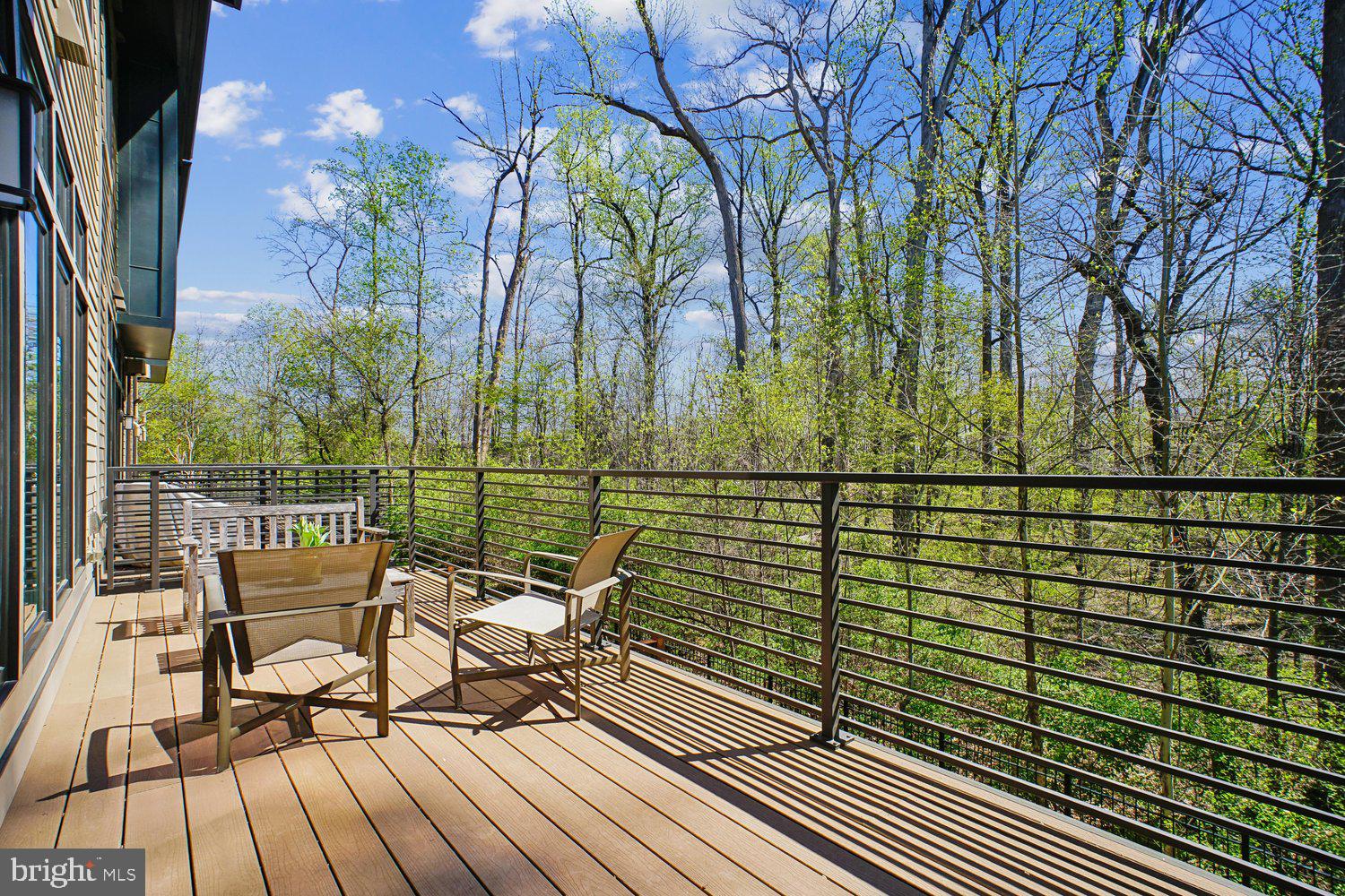 GROSVENOR HEIGHTS - Residential