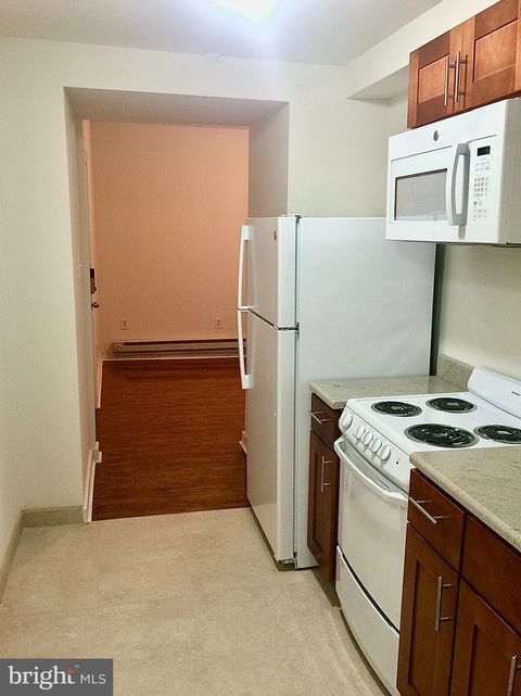 Condo For Rent - 1545 W Thompson Street #B<br/> PHILADELPHIA, PA 19121