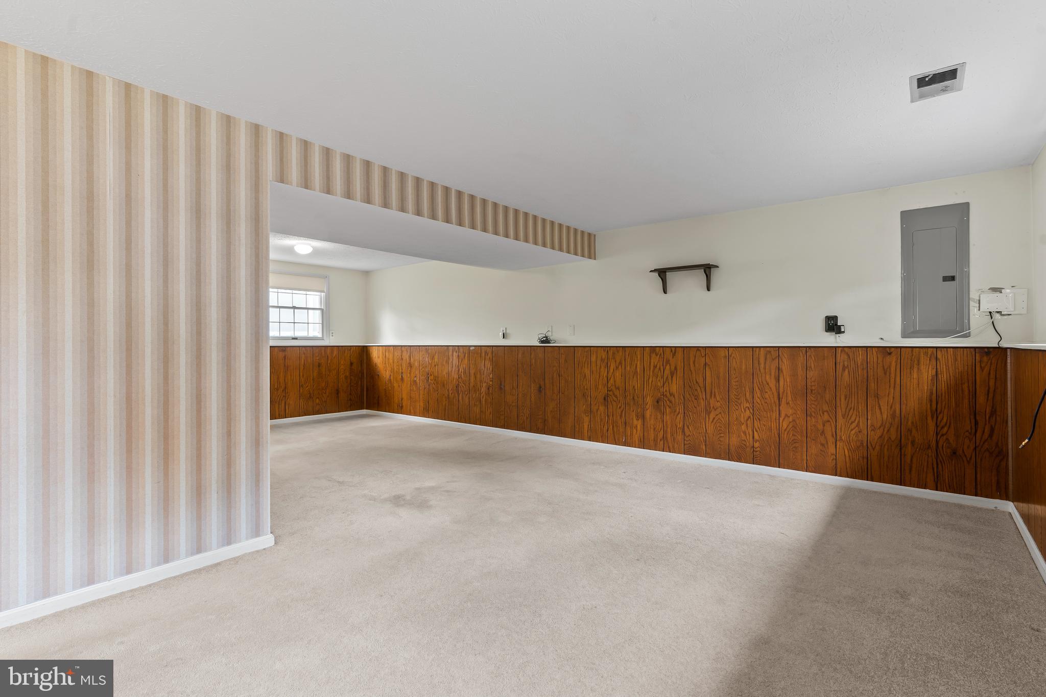 HILLCREST ORCHARDS - Residential