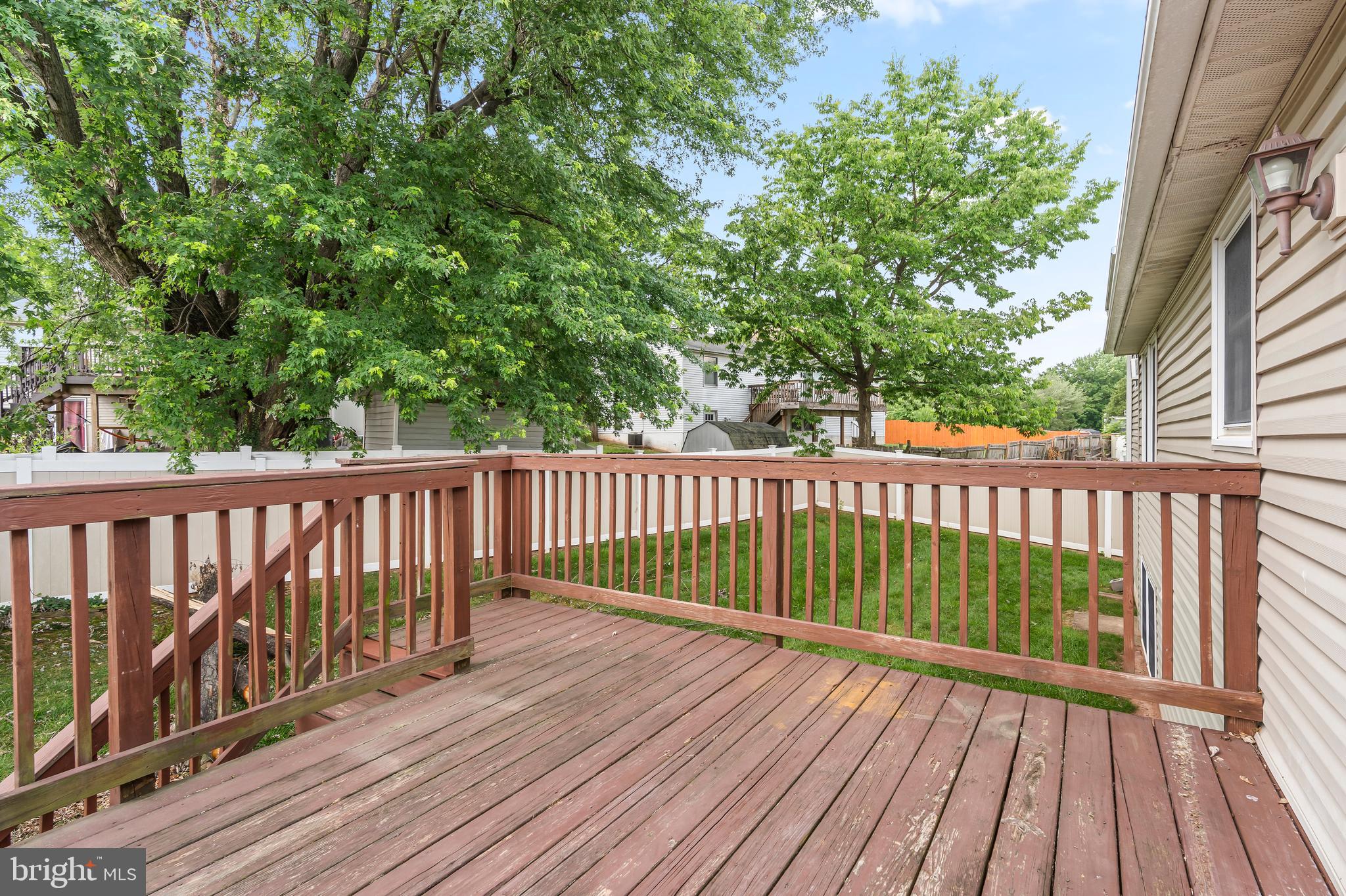 HILLCREST ORCHARDS - Residential