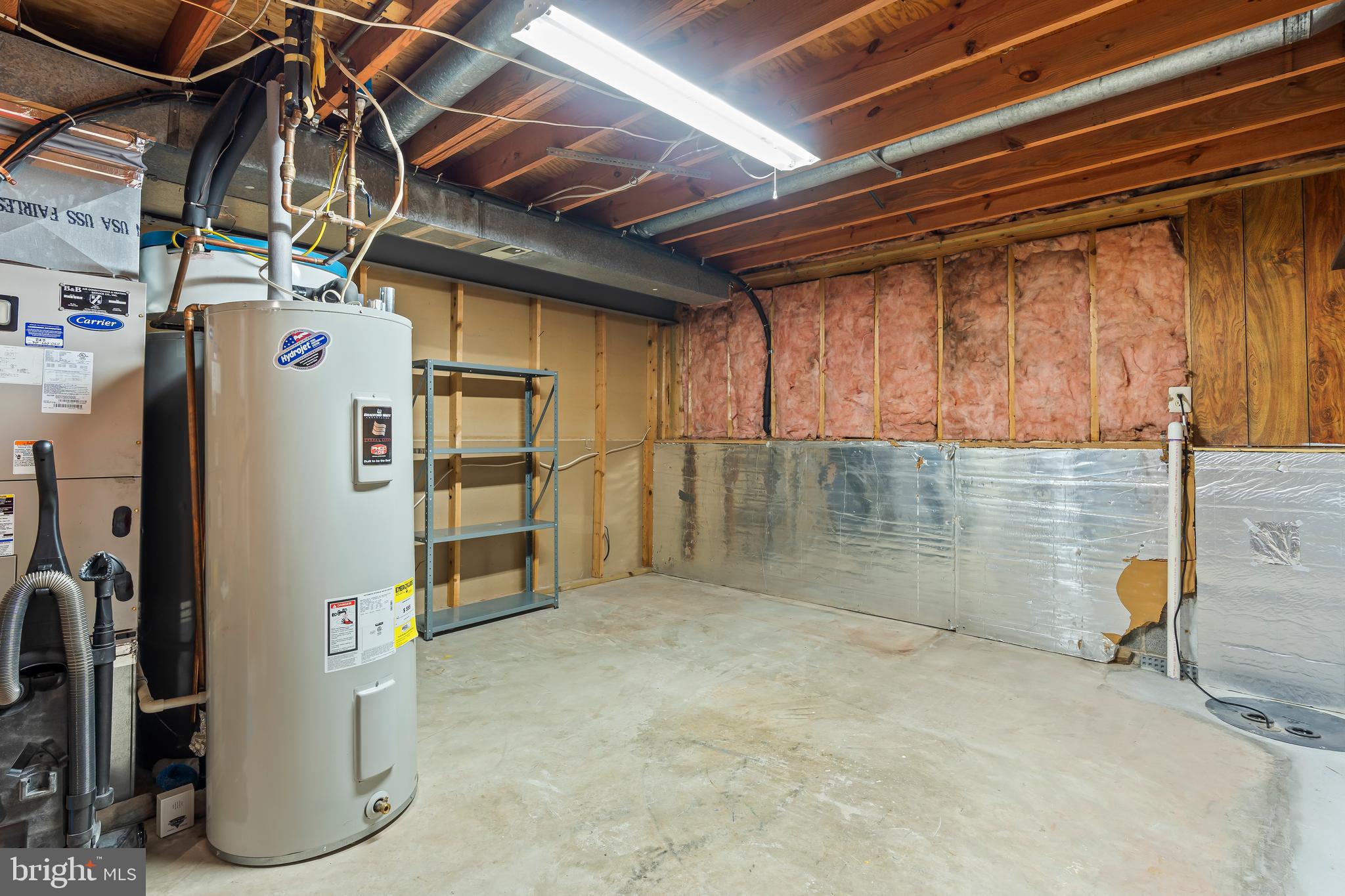 HILLCREST ORCHARDS - Residential