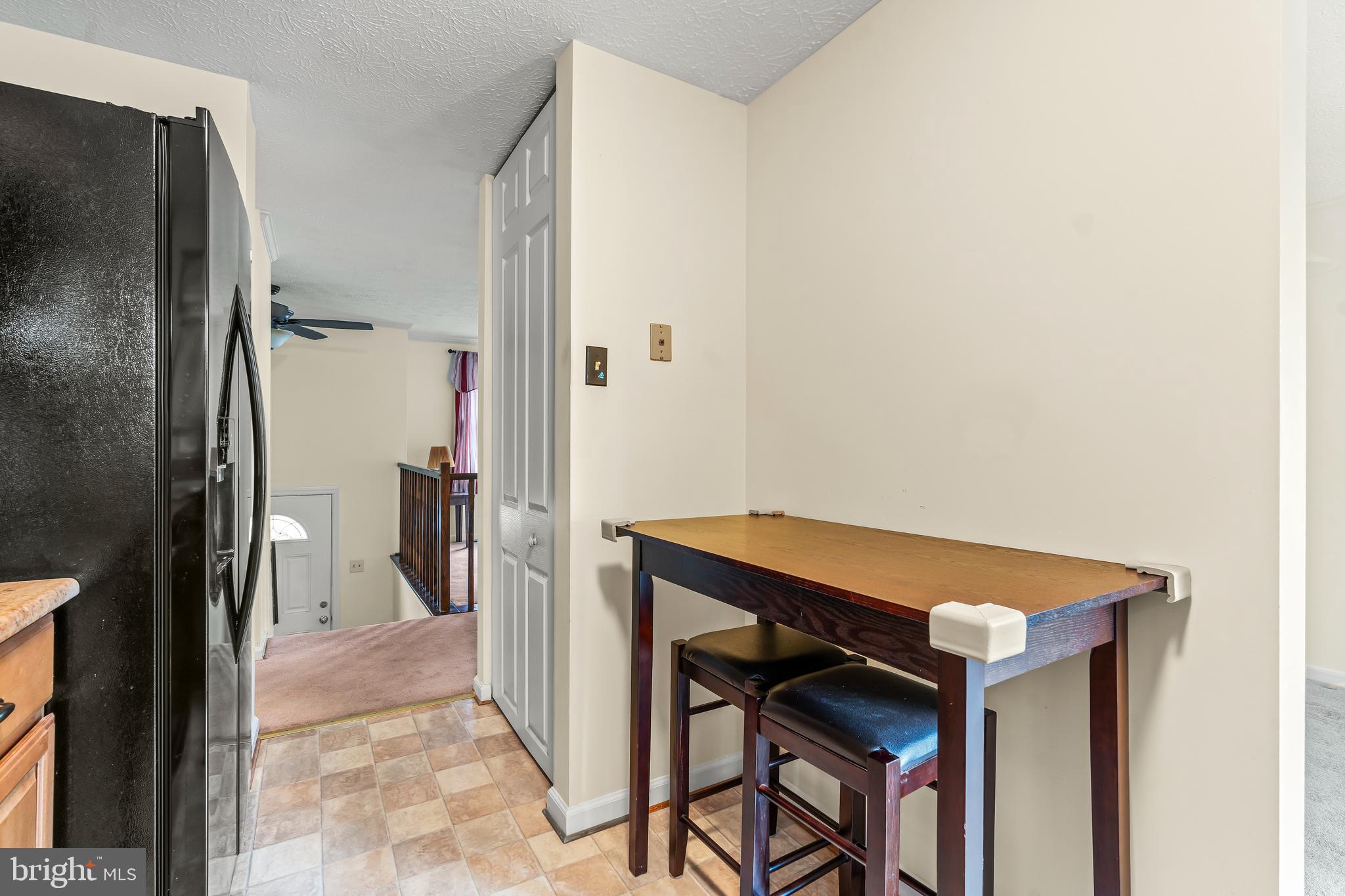 HILLCREST ORCHARDS - Residential