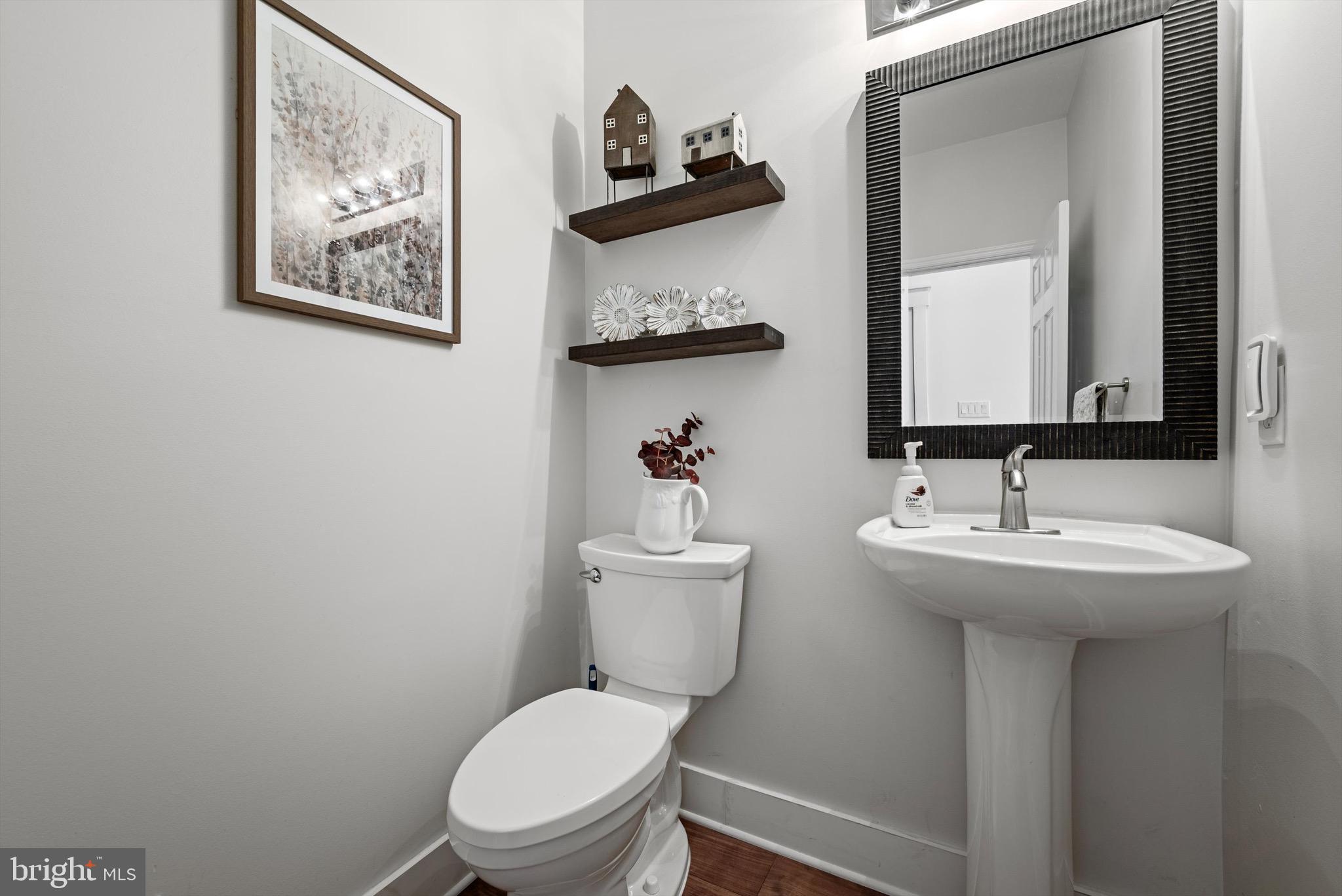 SPRUCE HILL ESTATES - Residential