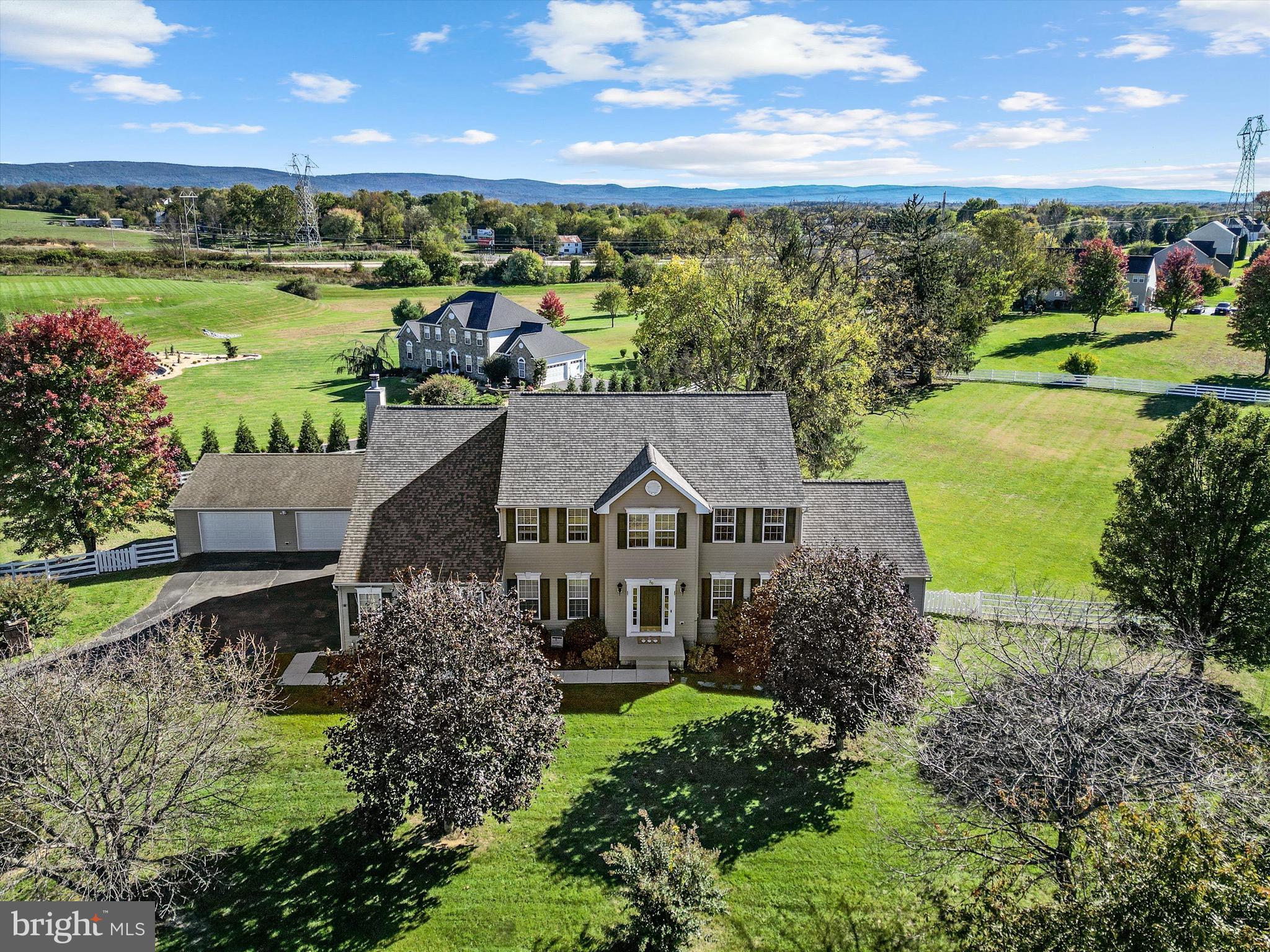 SPRUCE HILL ESTATES - Residential