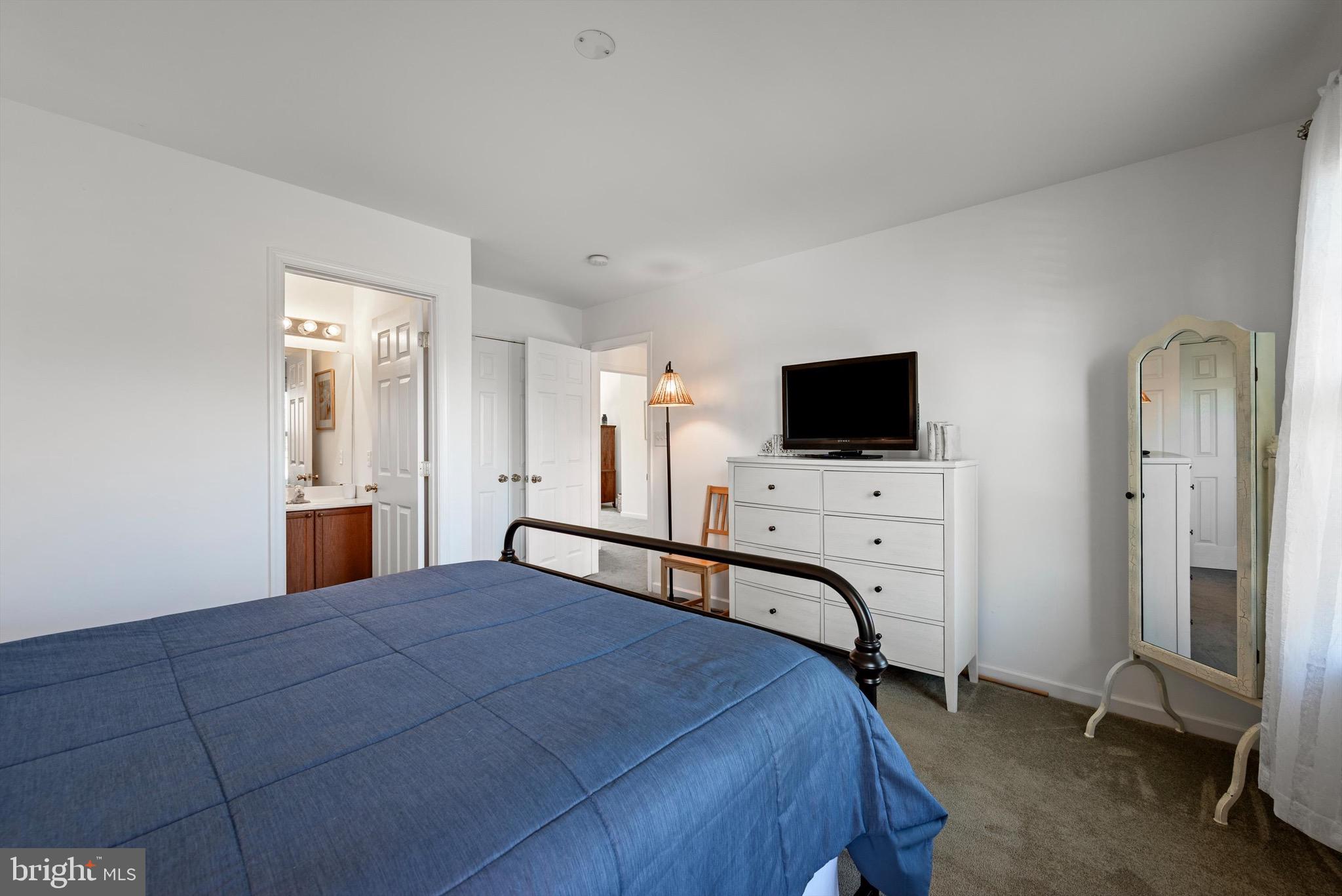 SPRUCE HILL ESTATES - Residential