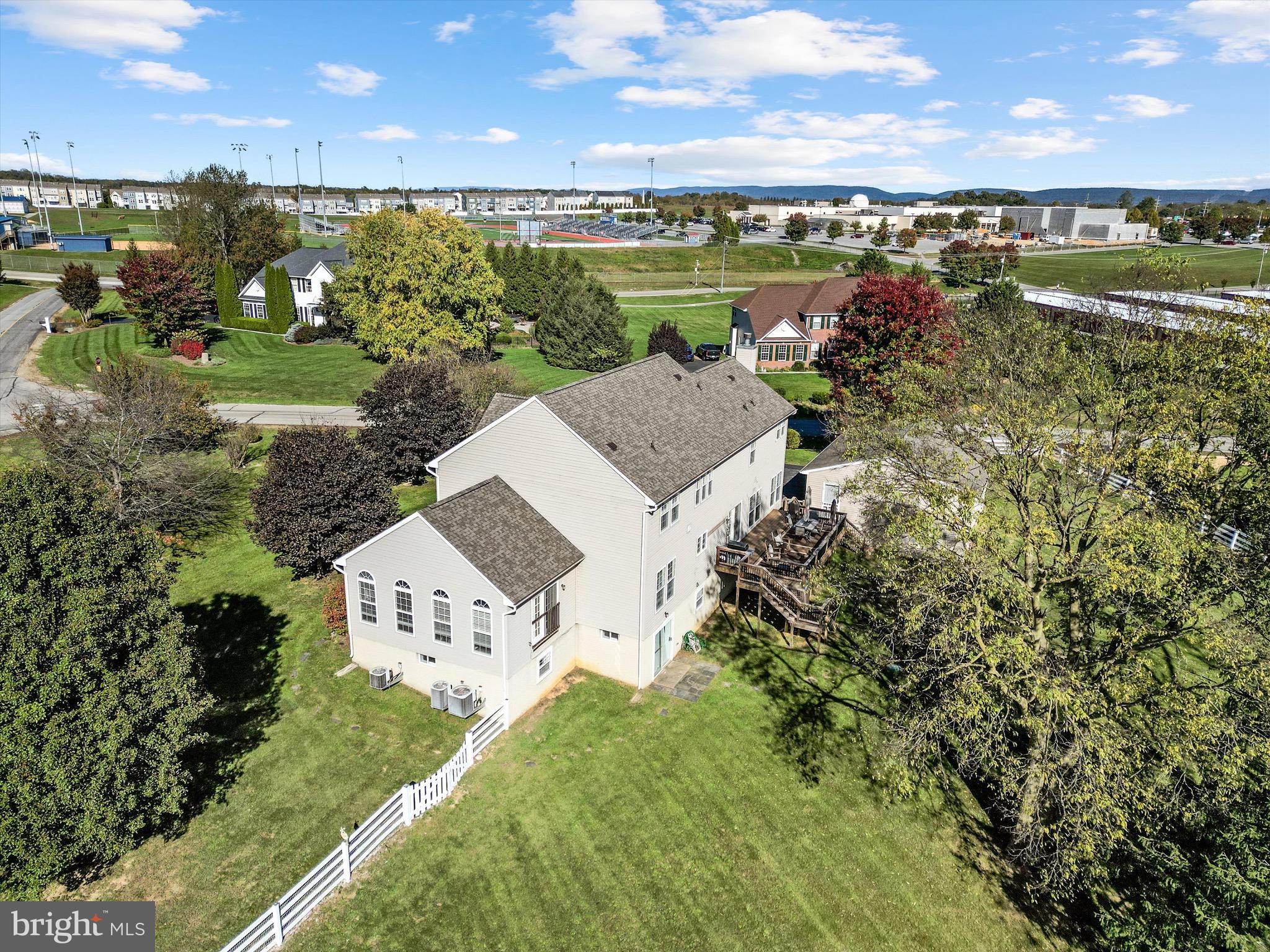 SPRUCE HILL ESTATES - Residential