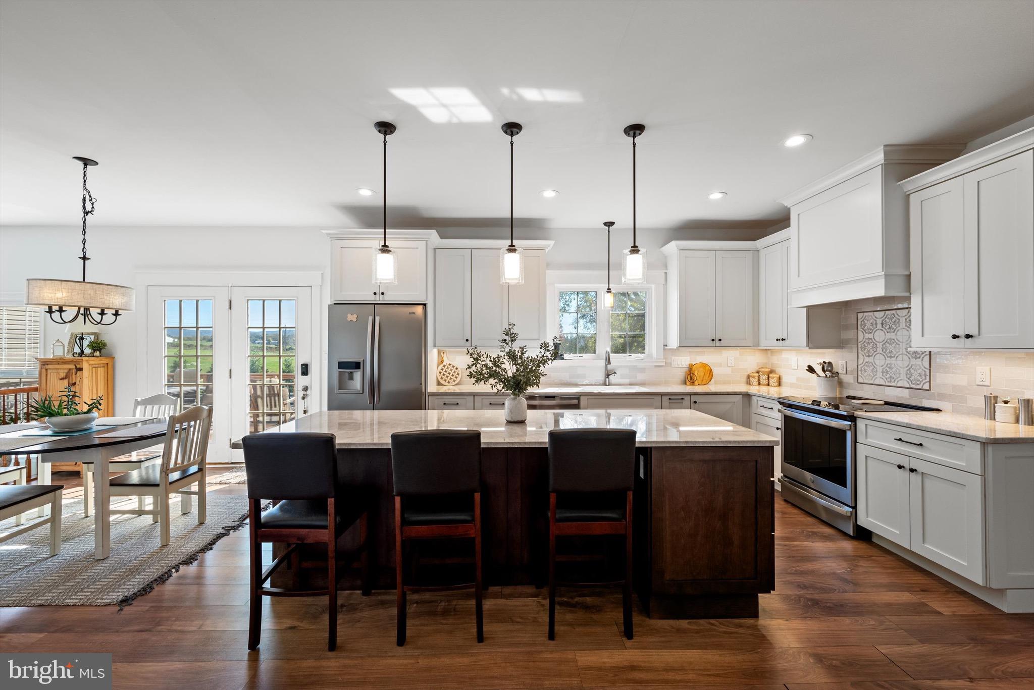 SPRUCE HILL ESTATES - Residential