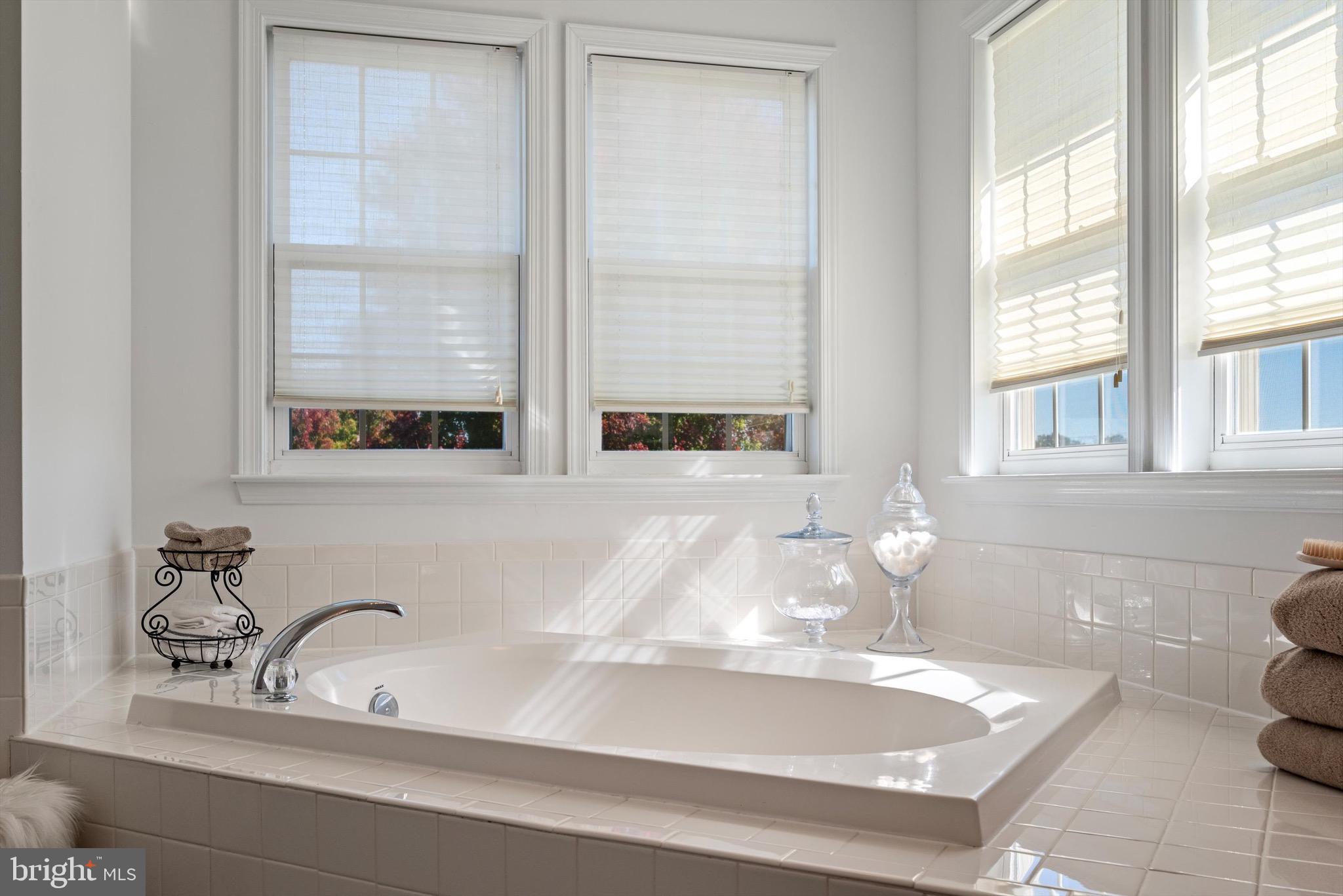 SPRUCE HILL ESTATES - Residential