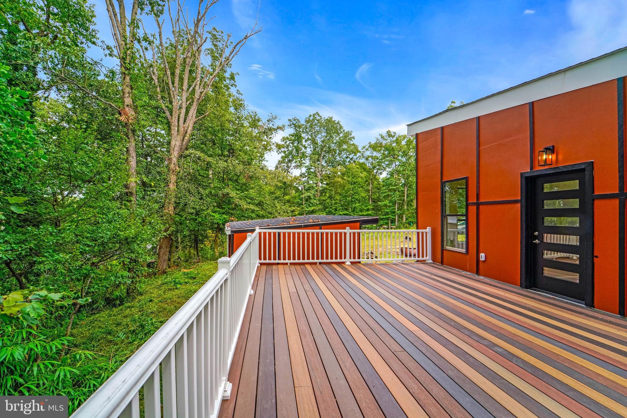 THOMAS - Residential