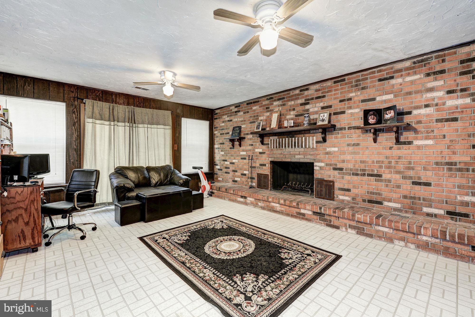 DENNISON VALLEY - Residential