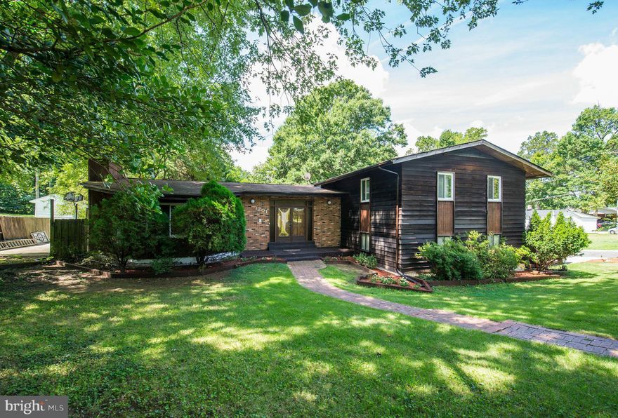 Fantastic Opportunity in Capitol Heights and a rare find!  This gem has been freshly painted and updated and is ready for you NOW!  You're sure to be impressed with the hardwood floors throughout the bedrooms and make sure you check out the additional basement in the garage!  Don't blink or you'll miss your chance to buy, this home won't be on the market long!