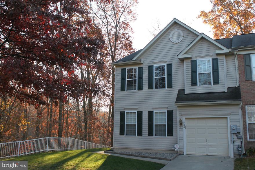 *JUST REDUCED BY MOTIVATED SELLERS* *LOCATED ON QUIET CULDESAC IS THIS WELL MAINTAINED LARGE EOG TOWNHOME THAT WON'T LAST LONG* PROPERTY BOASTS GLEAMING WOOD FLOORS, GRANITE KITCHEN COUNTERTOPS & MAJOR APPLIANCES, DINING ROOM BAY WINDOW, MASTER BATH IS A WALK-IN SHOWER W/GLASS DOORS & SKYLIGHT..HIS/HER SINKS, WALK-OUT TO HUGE REAR DECK W/PRIVACY FENCE, WARM COZY LL GAS FIREPLACE.