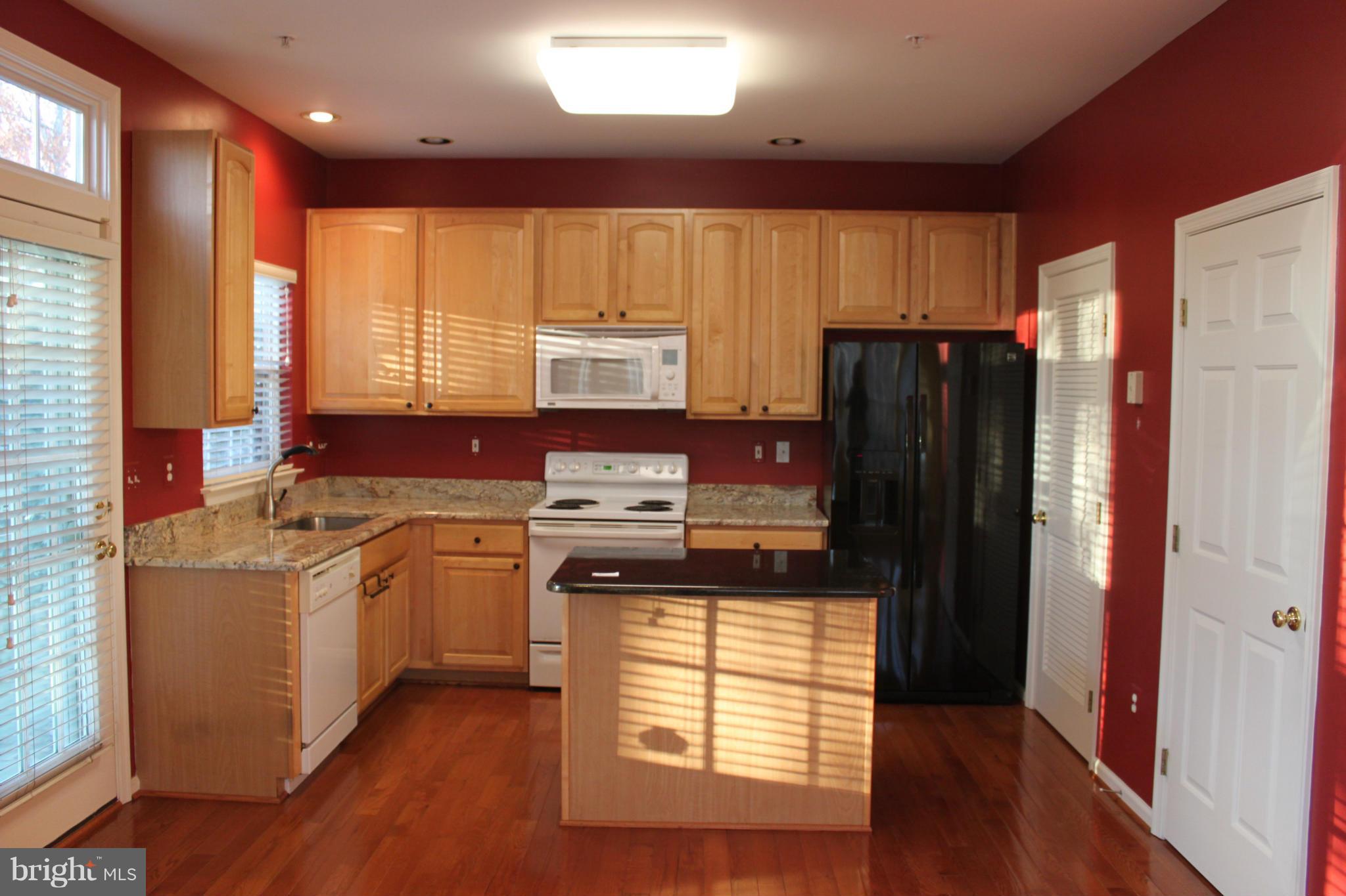 OWINGS MILLS NEWTOWN - Residential