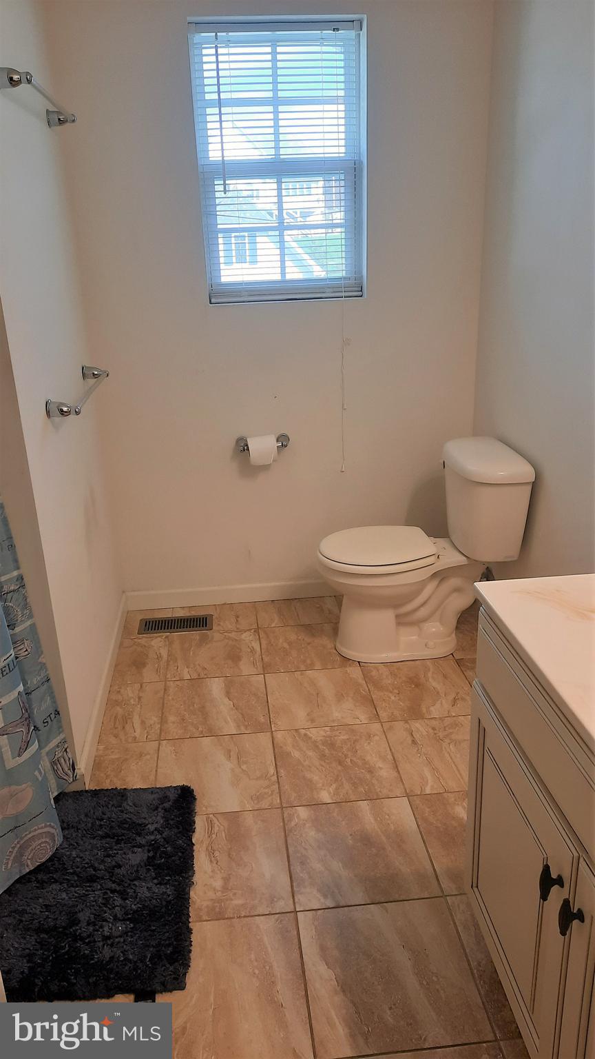 THE VIEWS AT BRIDGEWATER - Residential