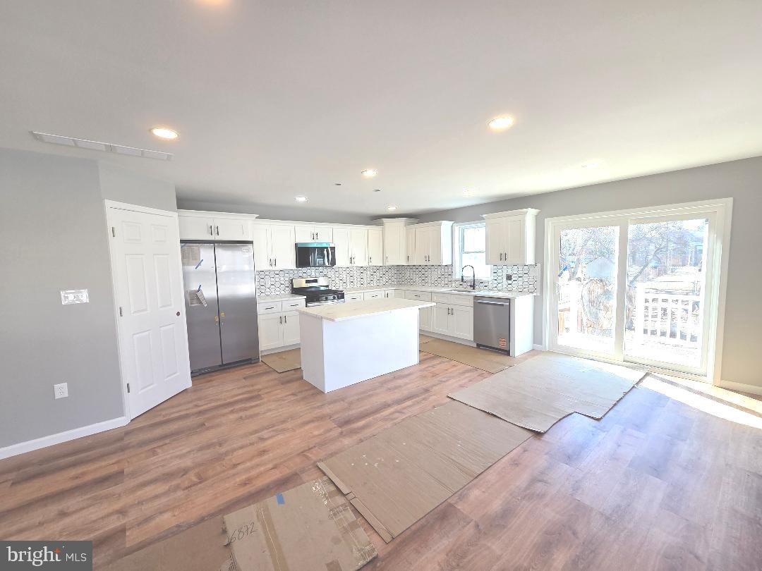 CROYDON MANOR - Residential