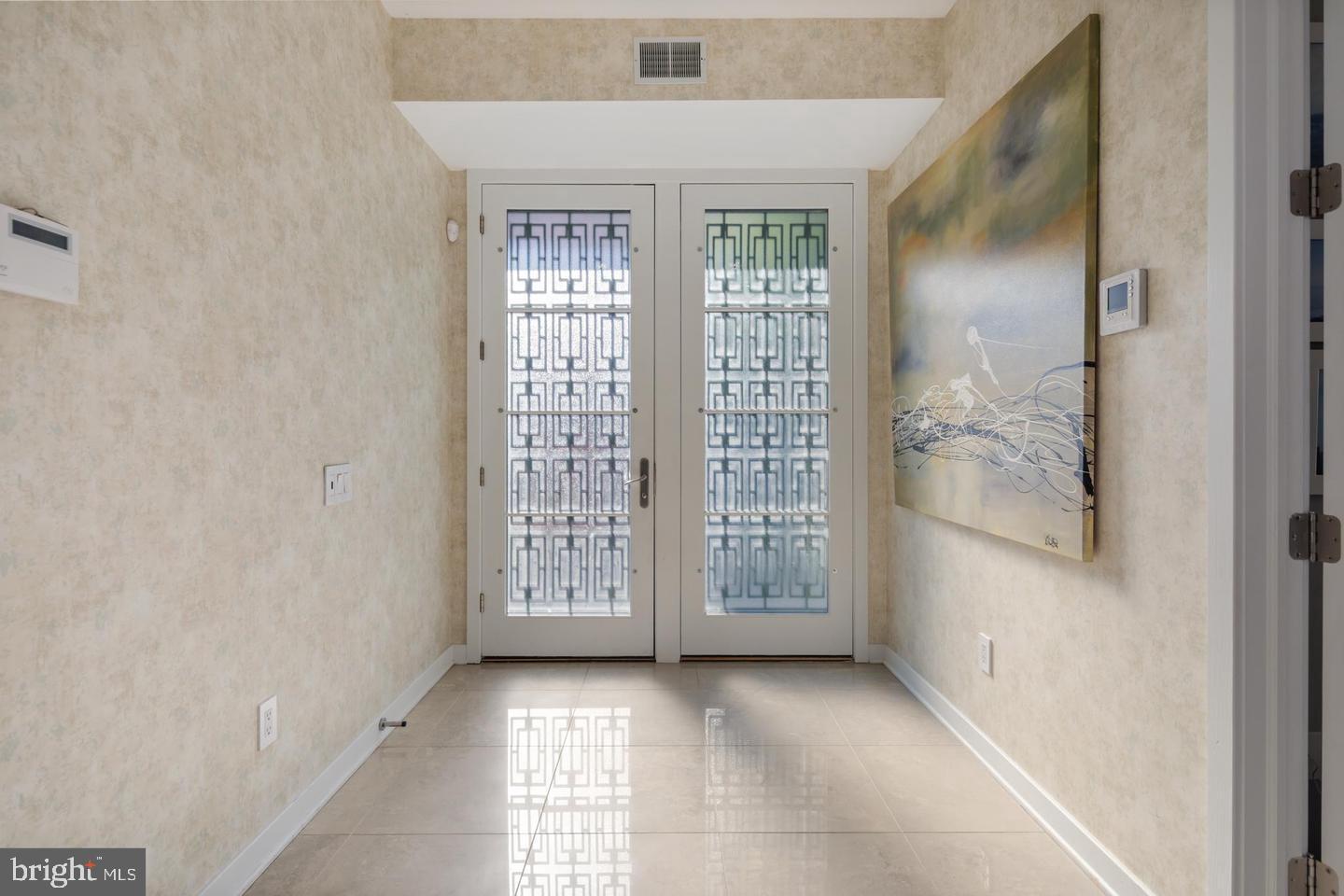 GRADUATE HOSPITAL - Residential Lease