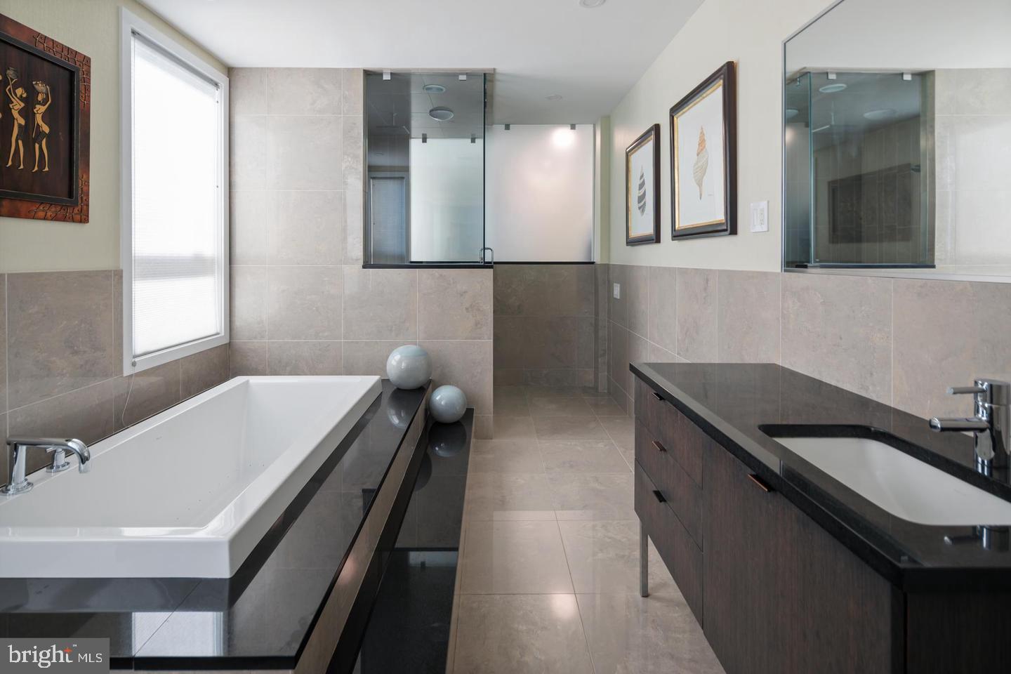 GRADUATE HOSPITAL - Residential Lease