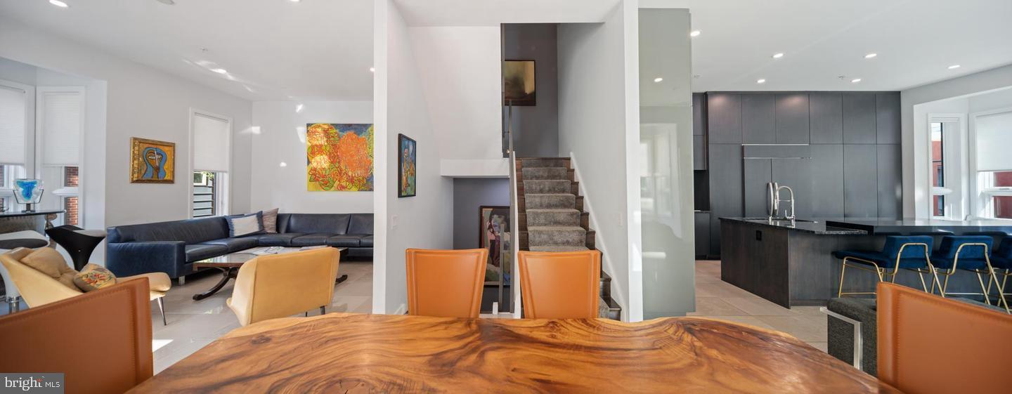 GRADUATE HOSPITAL - Residential Lease