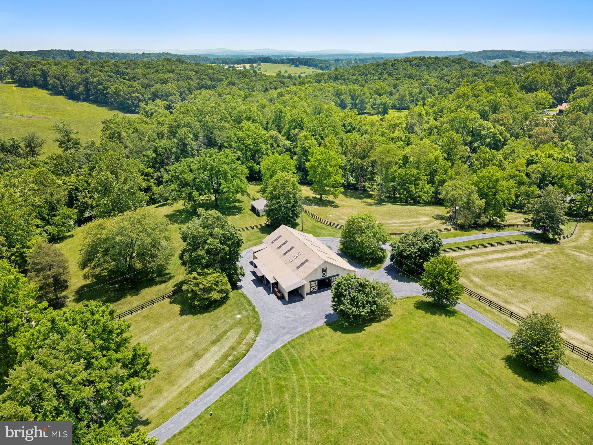 POSSUM HOLLOW FARM - Residential
