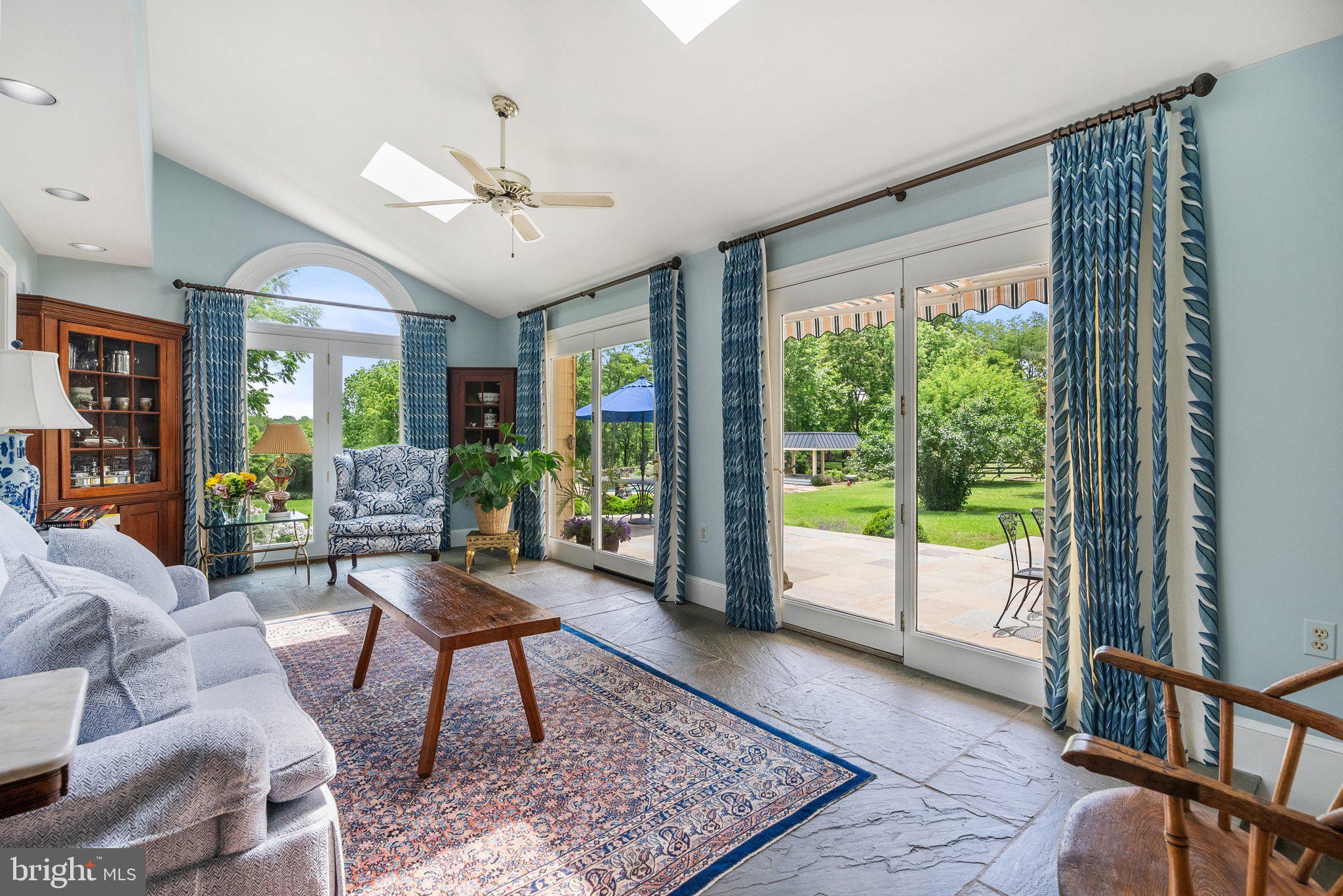 POSSUM HOLLOW FARM - Residential