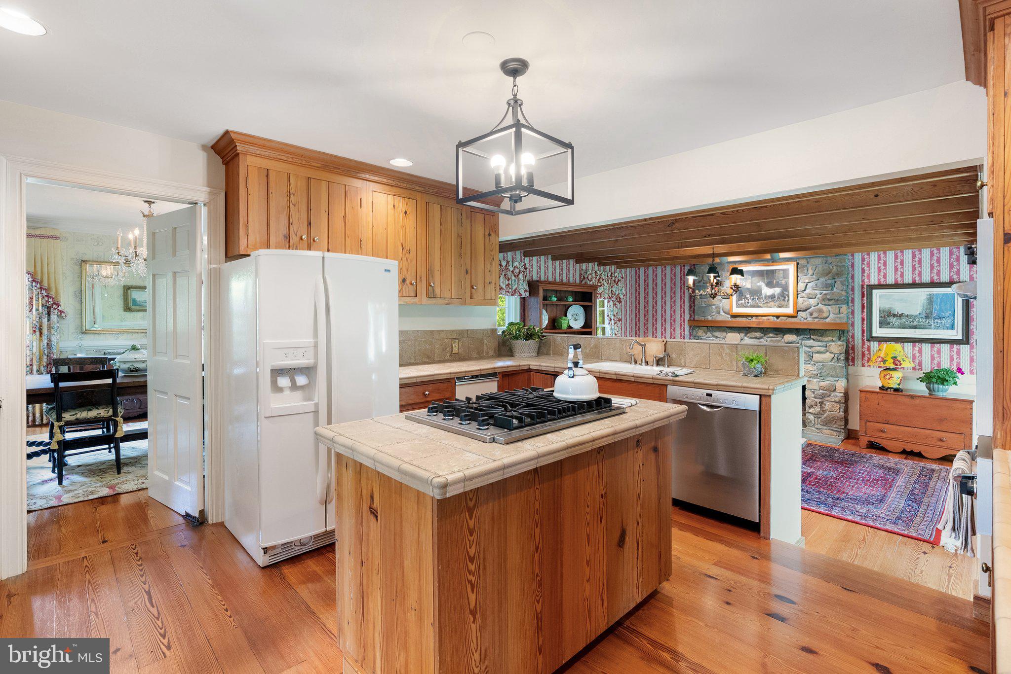 POSSUM HOLLOW FARM - Residential