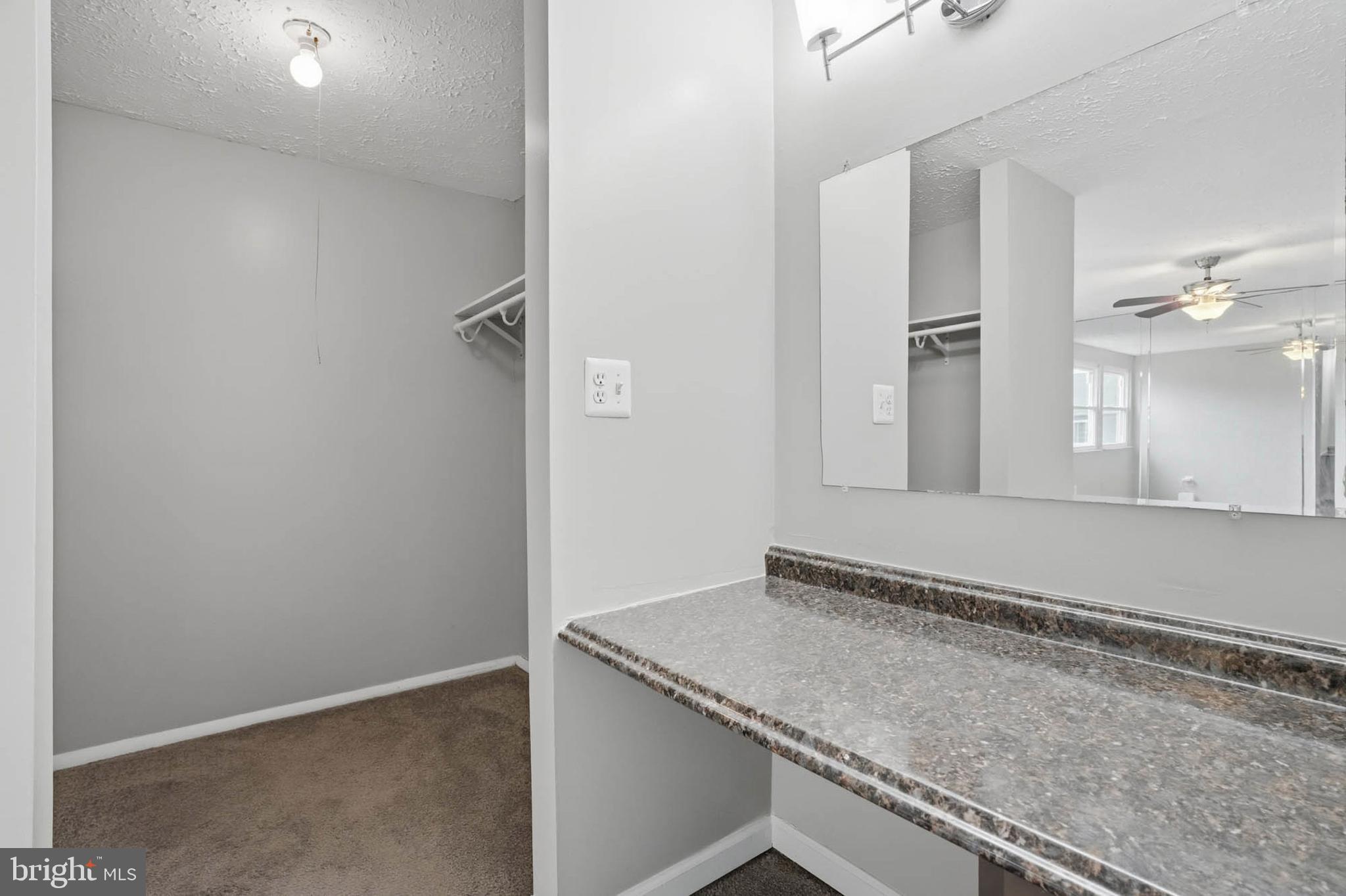 TWELVE TREES - Residential