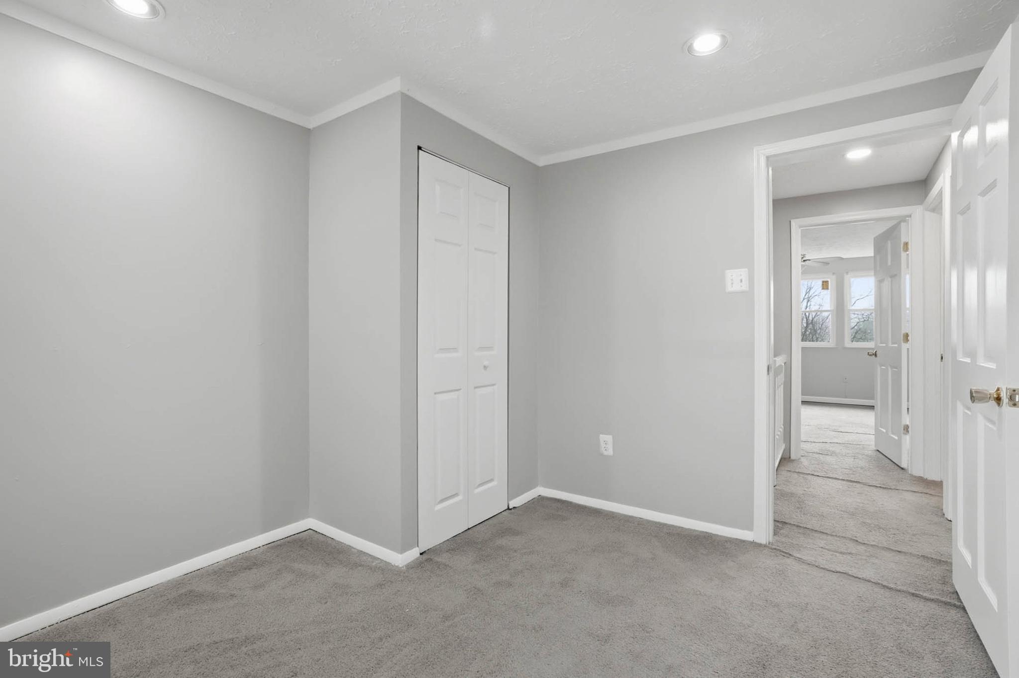 TWELVE TREES - Residential