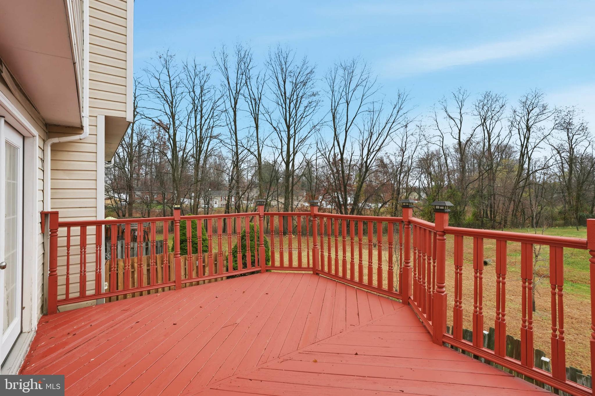 TWELVE TREES - Residential