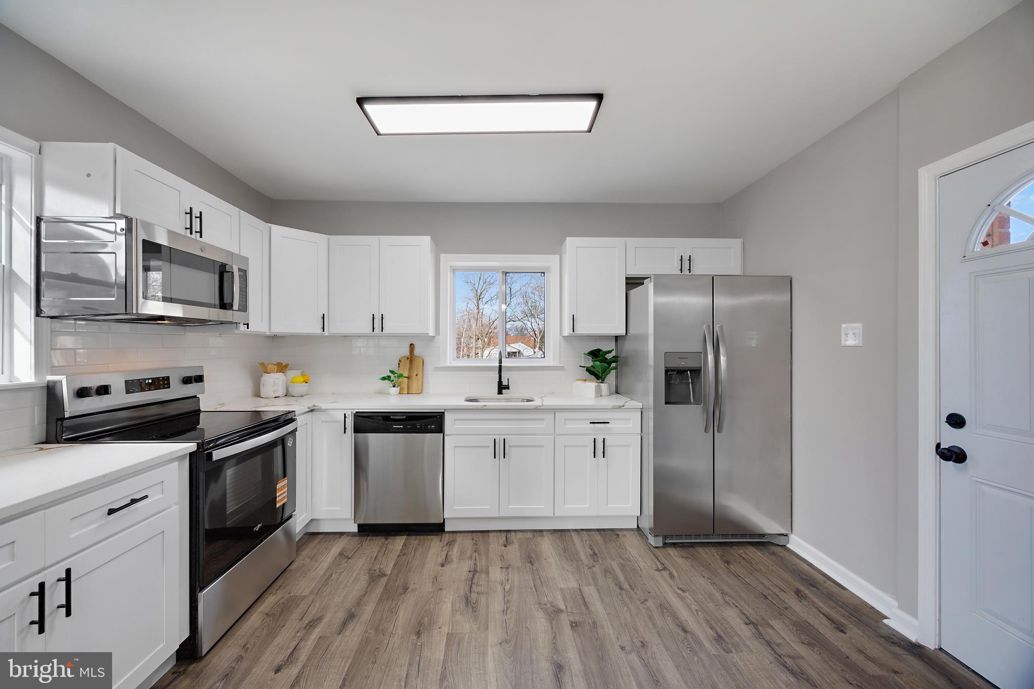 GLEN GARDENS - Residential