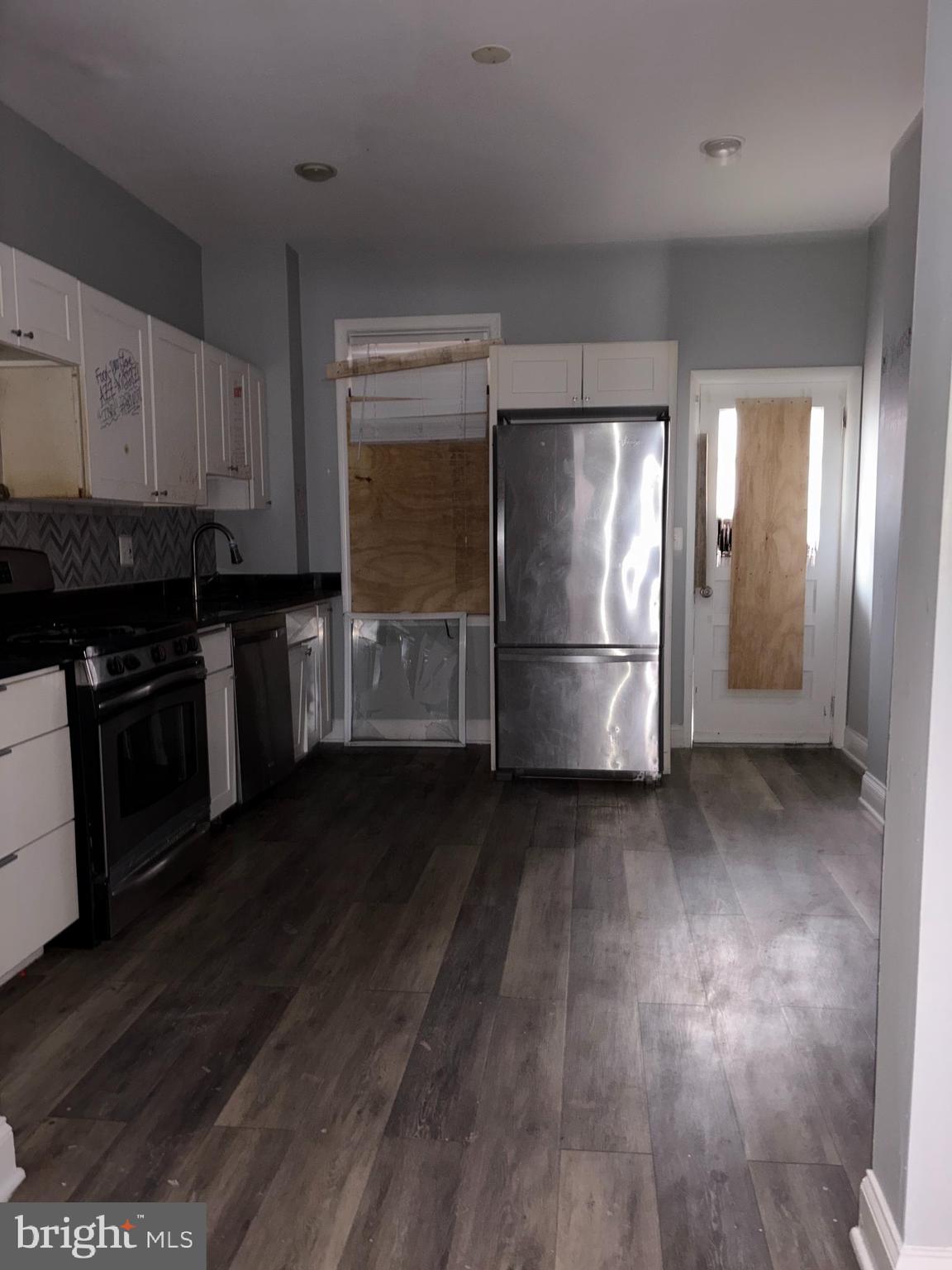 BALTIMORE HIGHLANDS - Residential