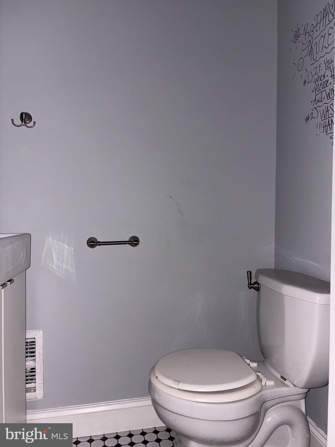 BALTIMORE HIGHLANDS - Residential