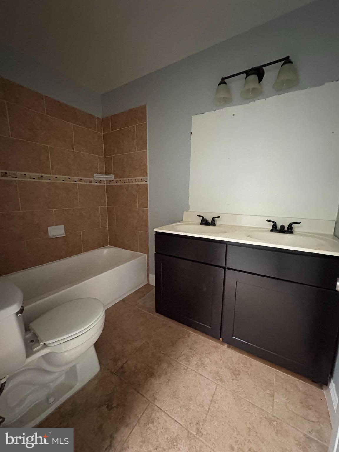 BALTIMORE HIGHLANDS - Residential