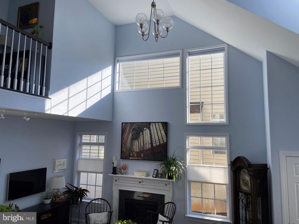 Photo of 321 MASONIC DR, ELIZABETHTOWN, PA 17022 (MLS # PALA2029214)