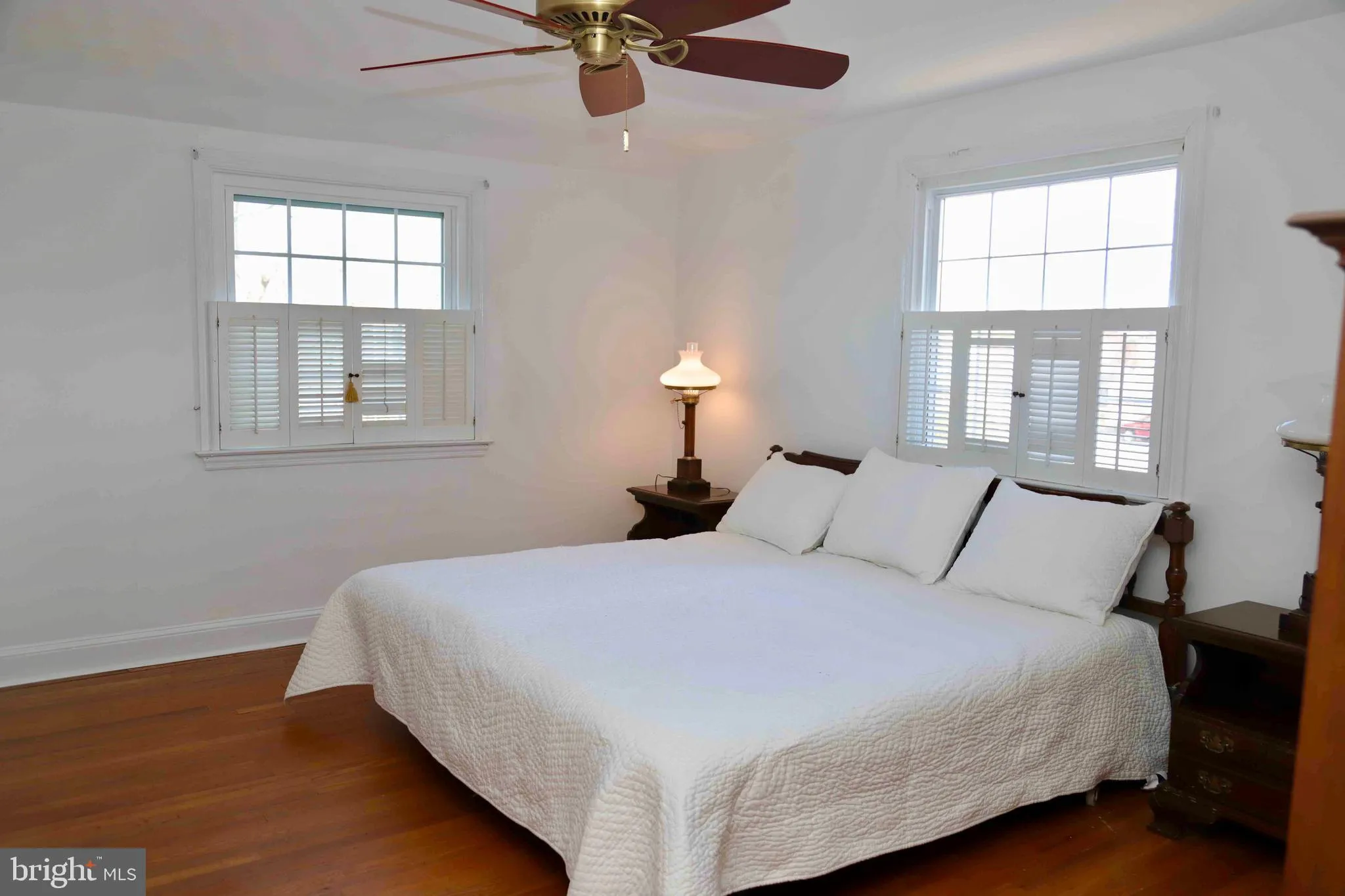 Springfield, Pennsylvania 19064, United States, 3 Bedrooms Bedrooms, ,2 BathroomsBathrooms,Residential,Pending,1976