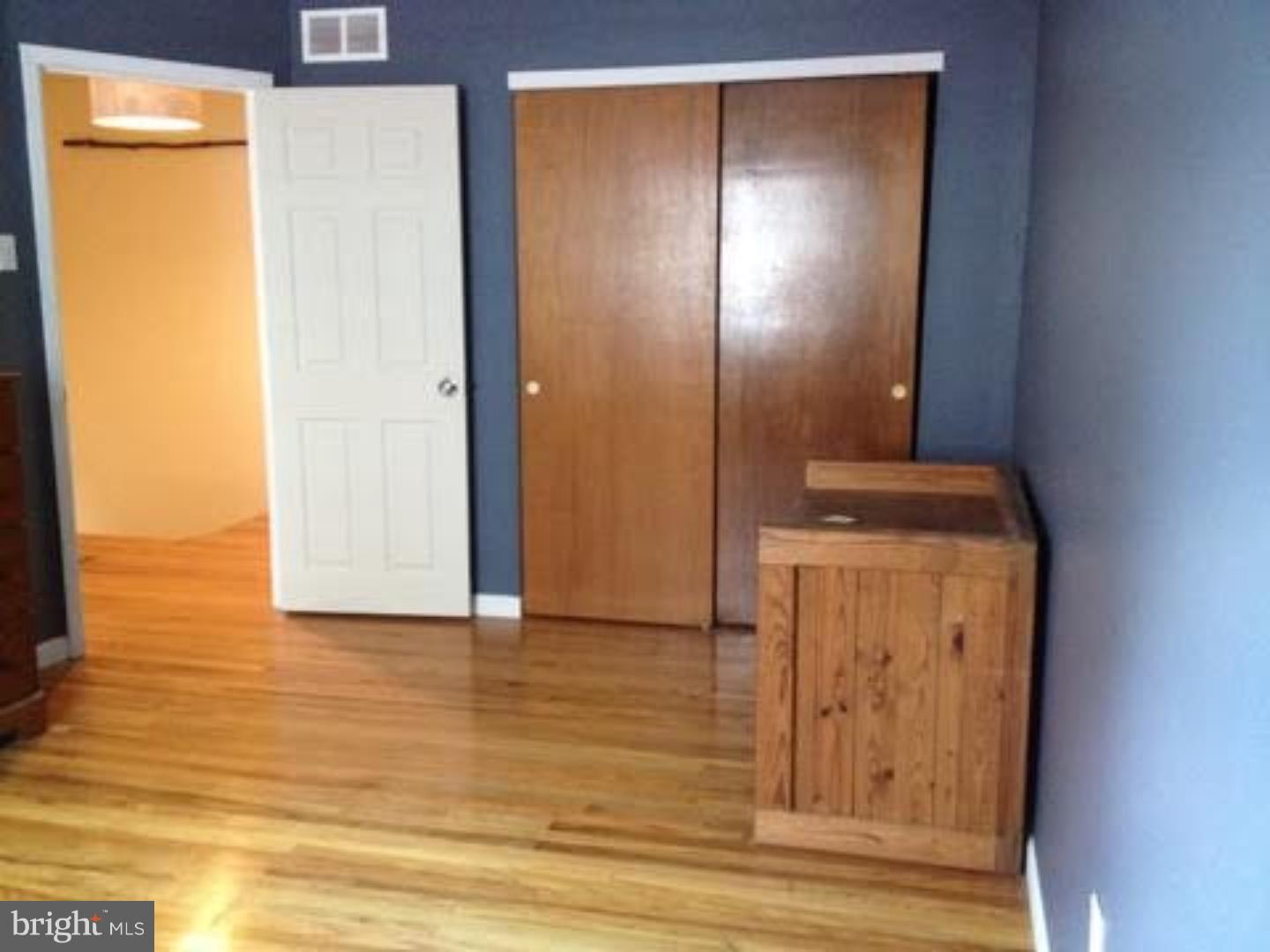 PHILADELPHIA (SOUTH) - Residential