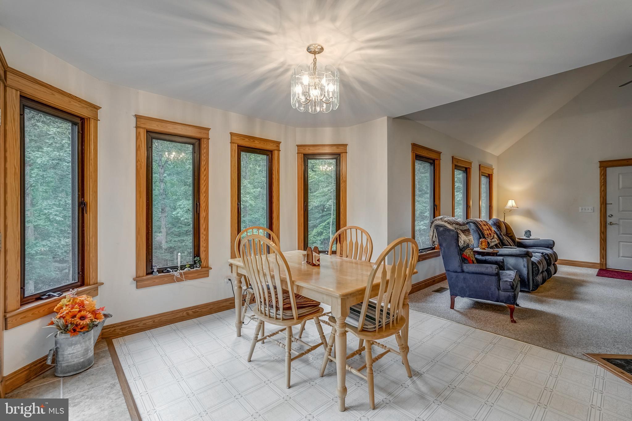 WINDWOOD COVES - Residential