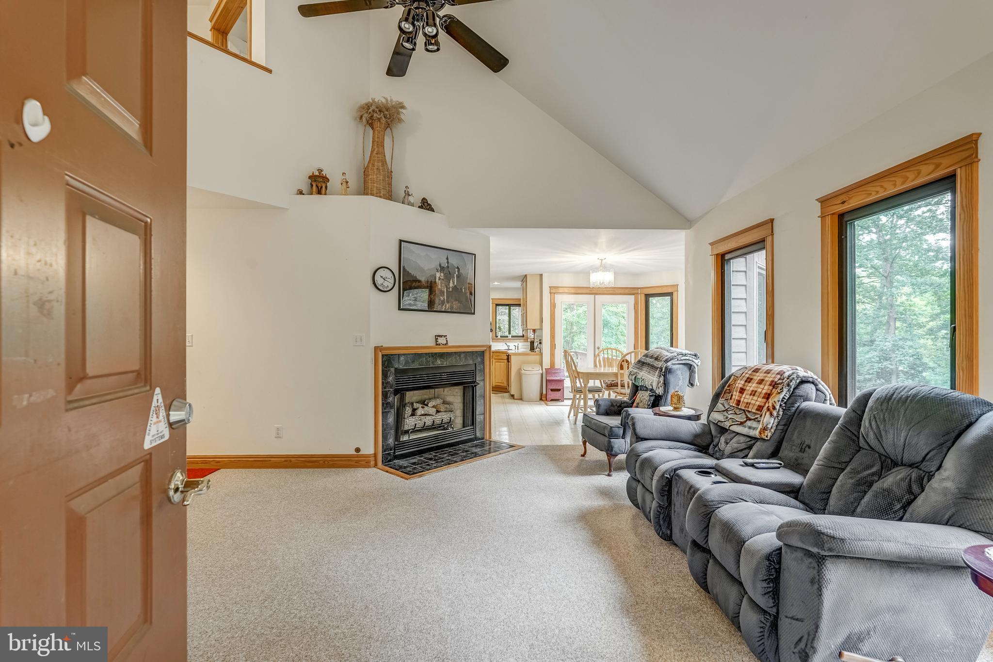 WINDWOOD COVES - Residential