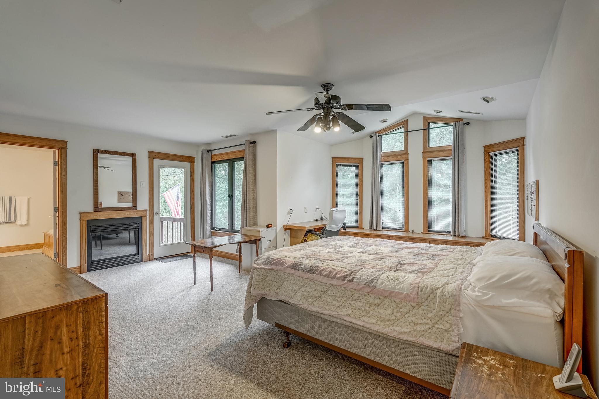 WINDWOOD COVES - Residential