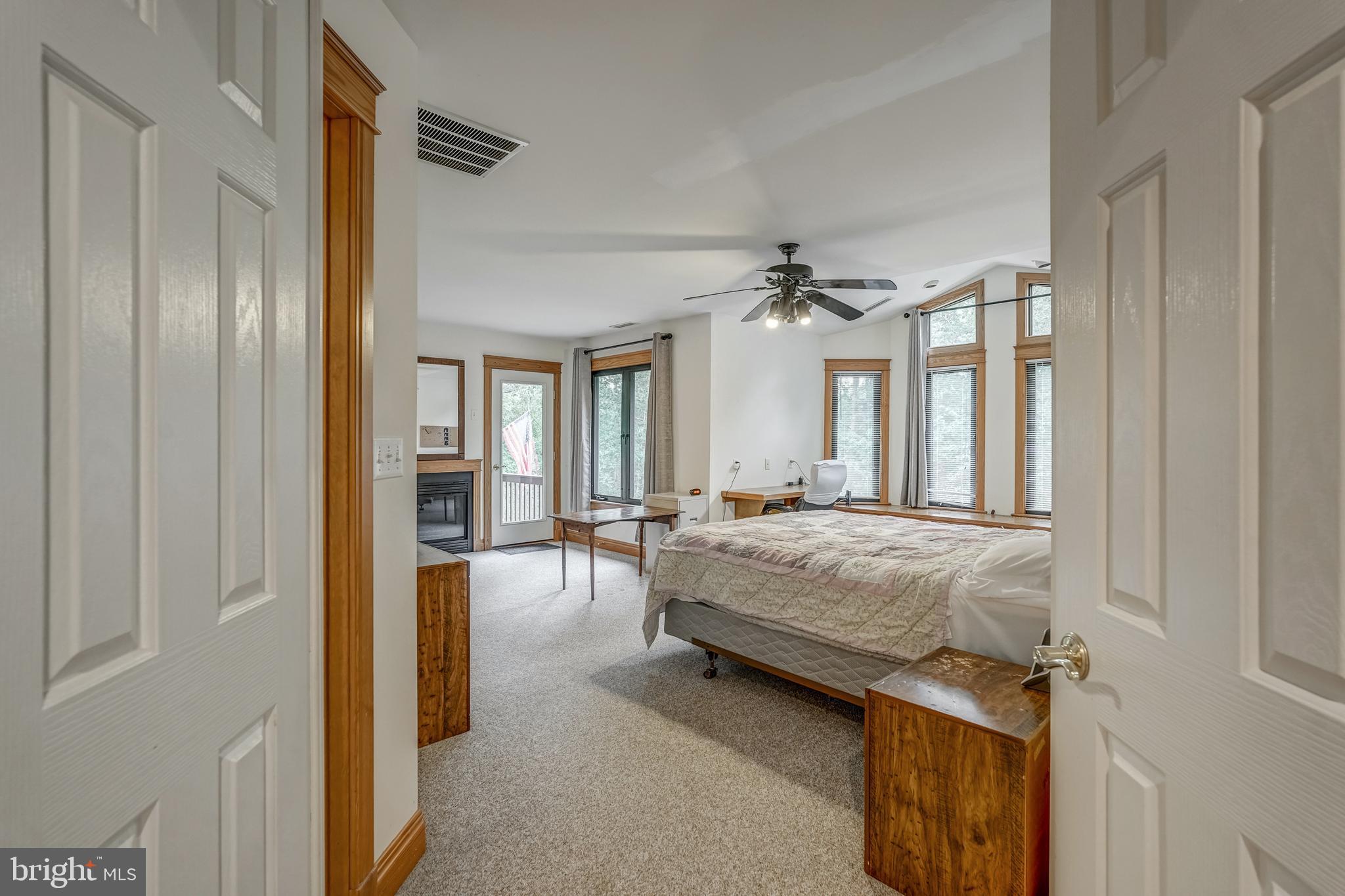 WINDWOOD COVES - Residential