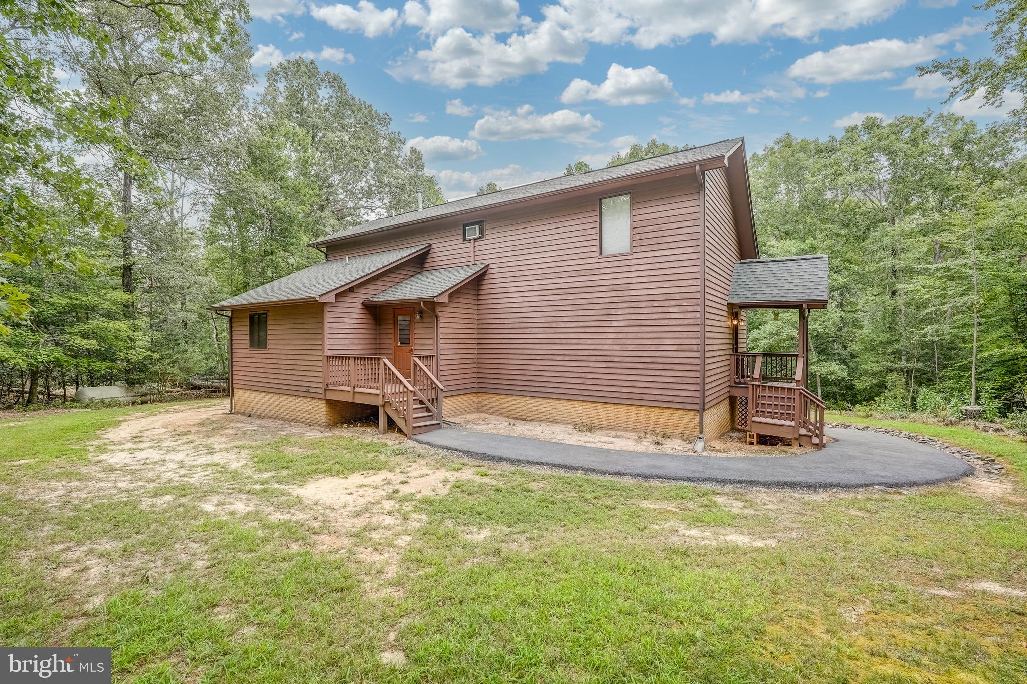 WINDWOOD COVES - Residential