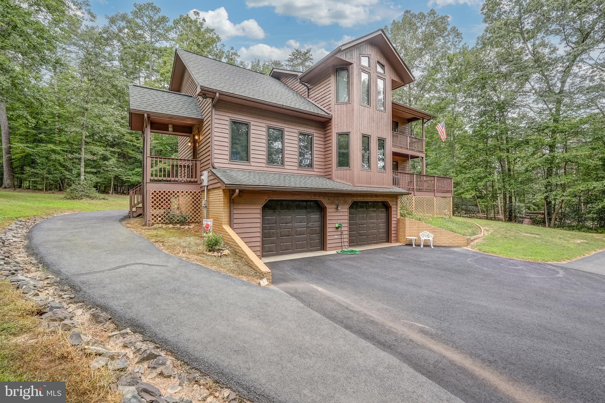 WINDWOOD COVES - Residential