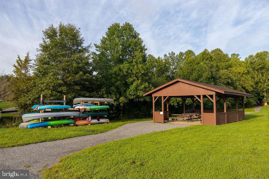 WINDWOOD COVES - Residential