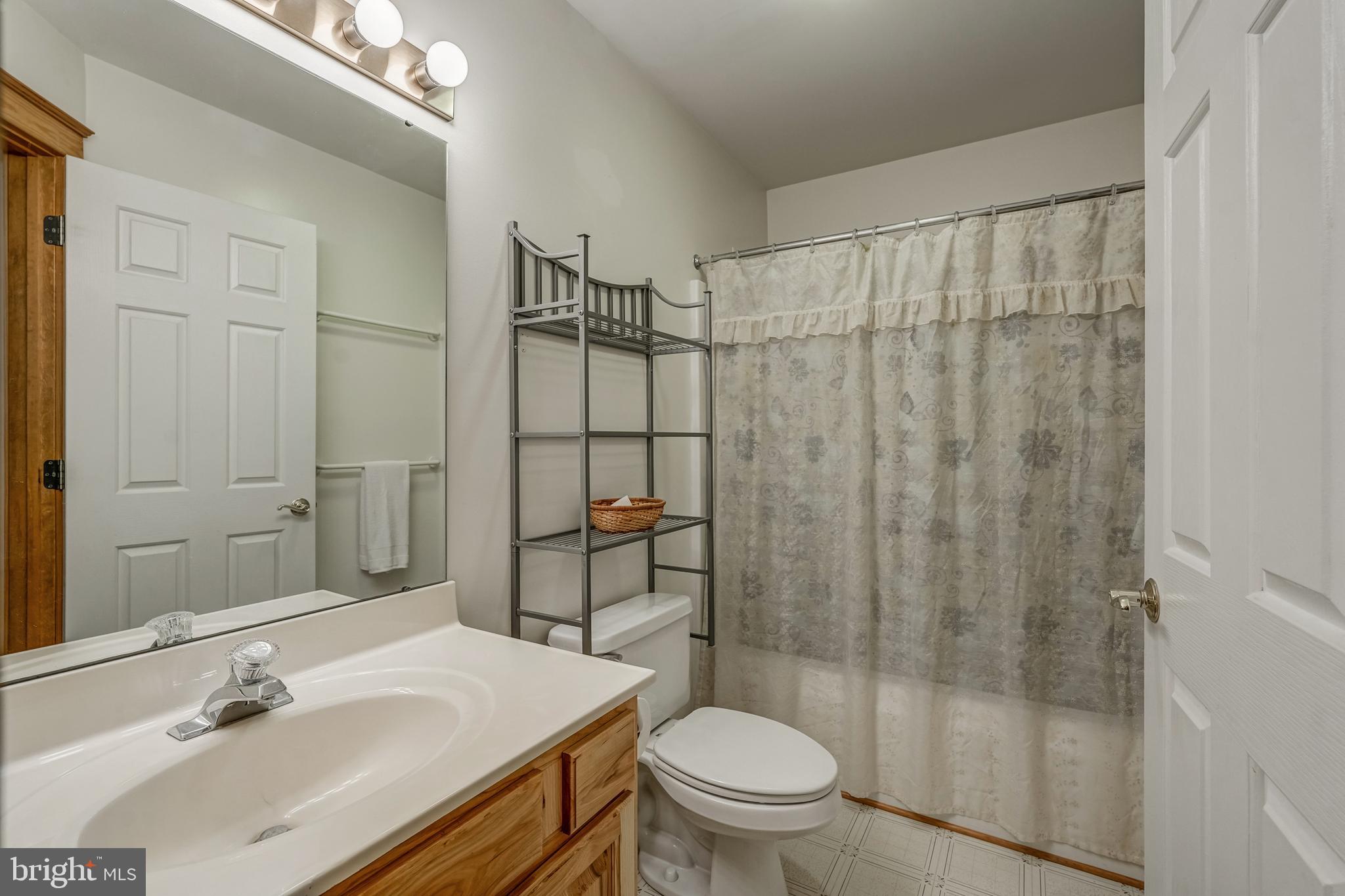 WINDWOOD COVES - Residential