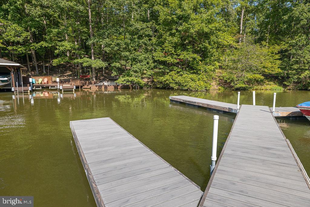 WINDWOOD COVES - Residential