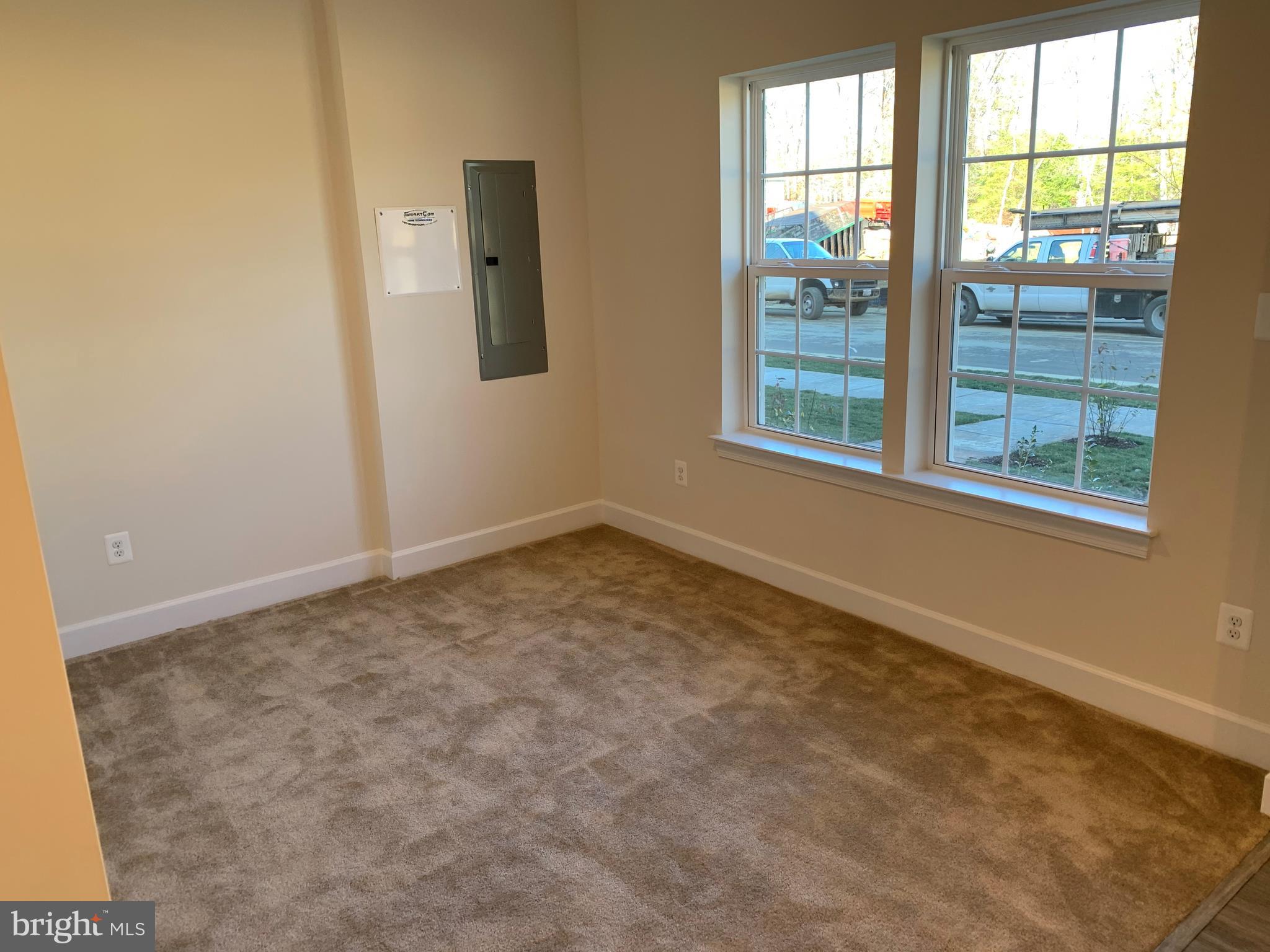 HAMILTON PARK - Residential Lease