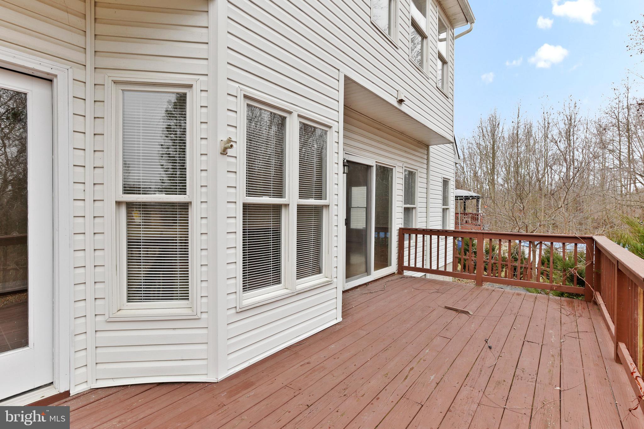 GARNETT GARTH - Residential